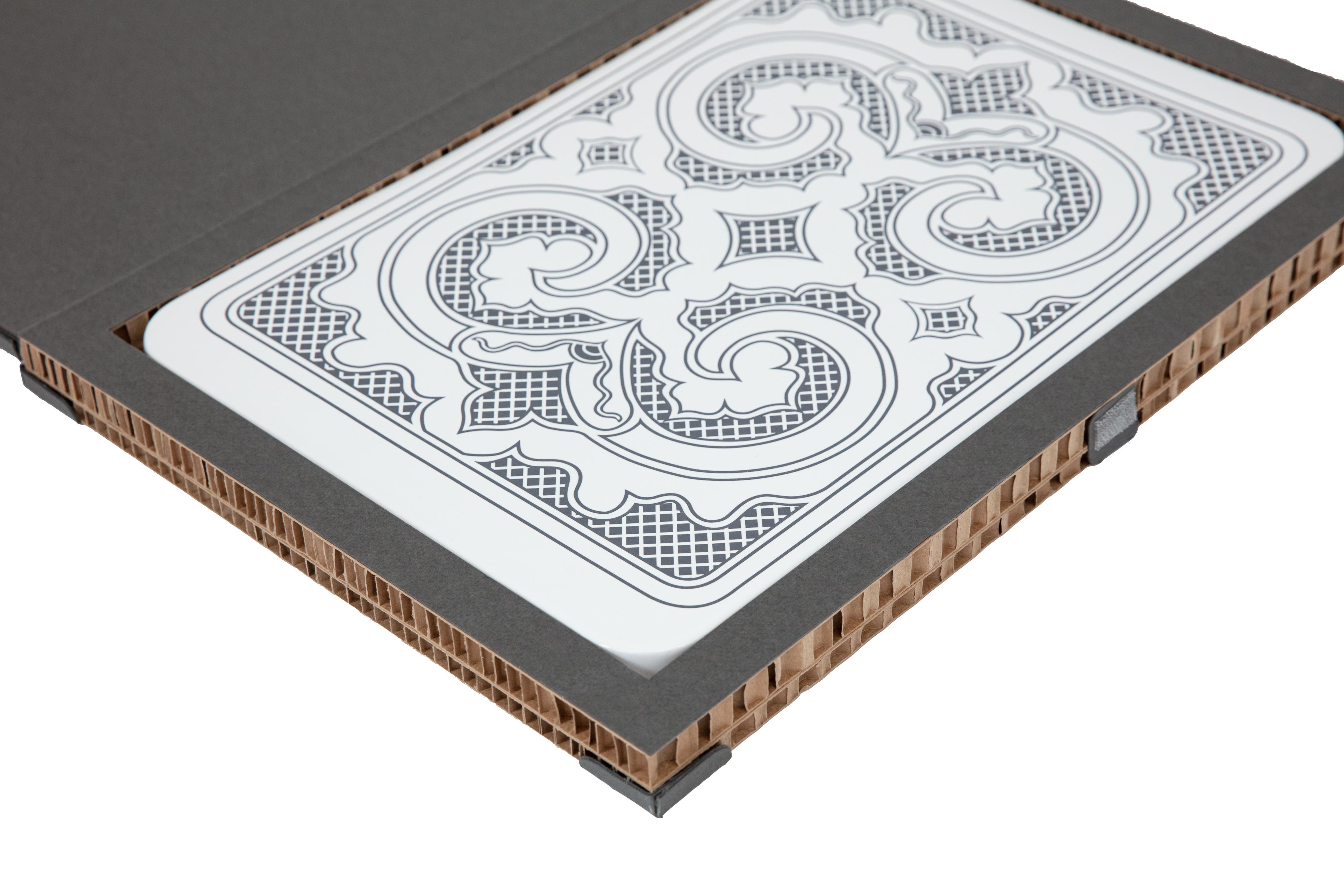 Keramik-Tablett aus der Soshiro Ainu-Kollektion im Angebot 2