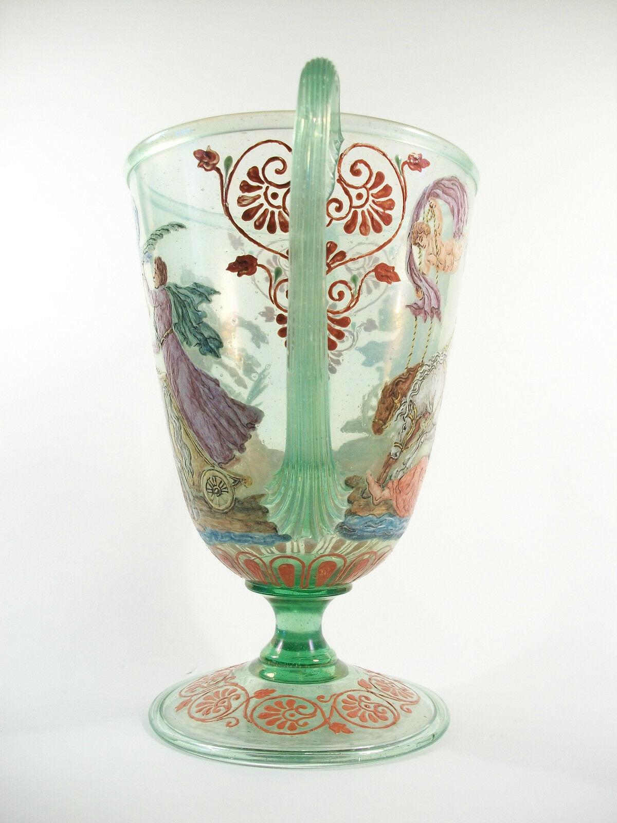 Fait main Ancienne urne en verre vénitien peinte à la main de Salviati, Italie, début du XXe siècle en vente