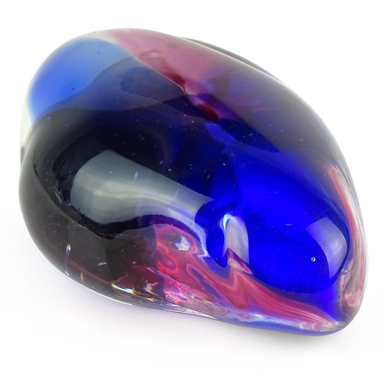 Beautiful vintage Murano hand blown Sommerso pink and blue Italian art glass biomorphic rock shaped paperweight / sculpture. Documented to the Salviati company, with original label underneath, and attributed to designer Luciano Gaspari. The abstract