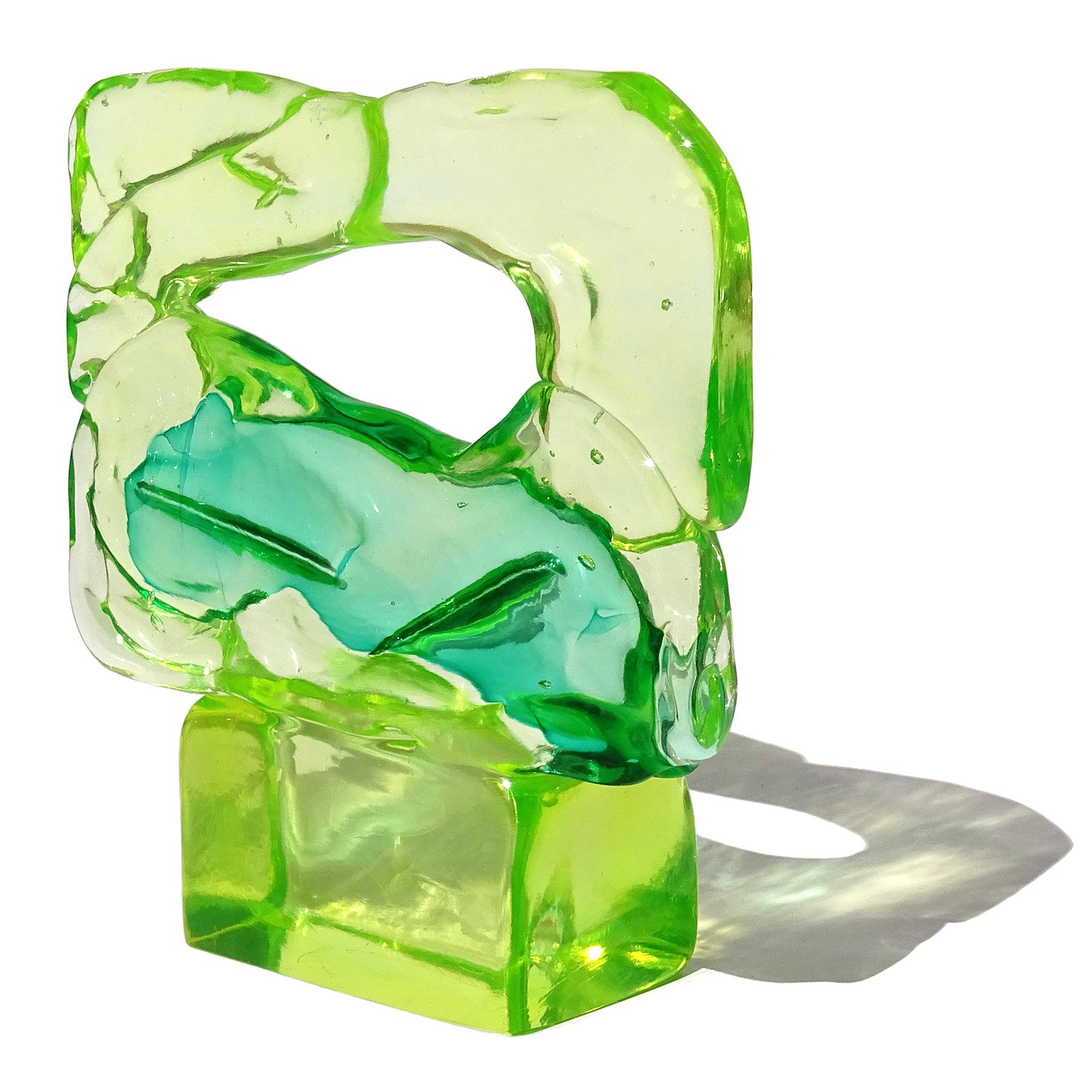 Salviati Gaspari Murano Uranium UV Green Italian Art Glass Abstract Sculpture For Sale 4