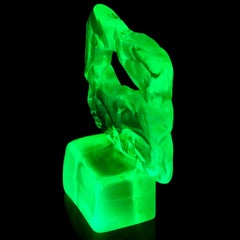 Salviati Gaspari Murano Uranium UV Green Italian Art Glass Abstract Sculpture