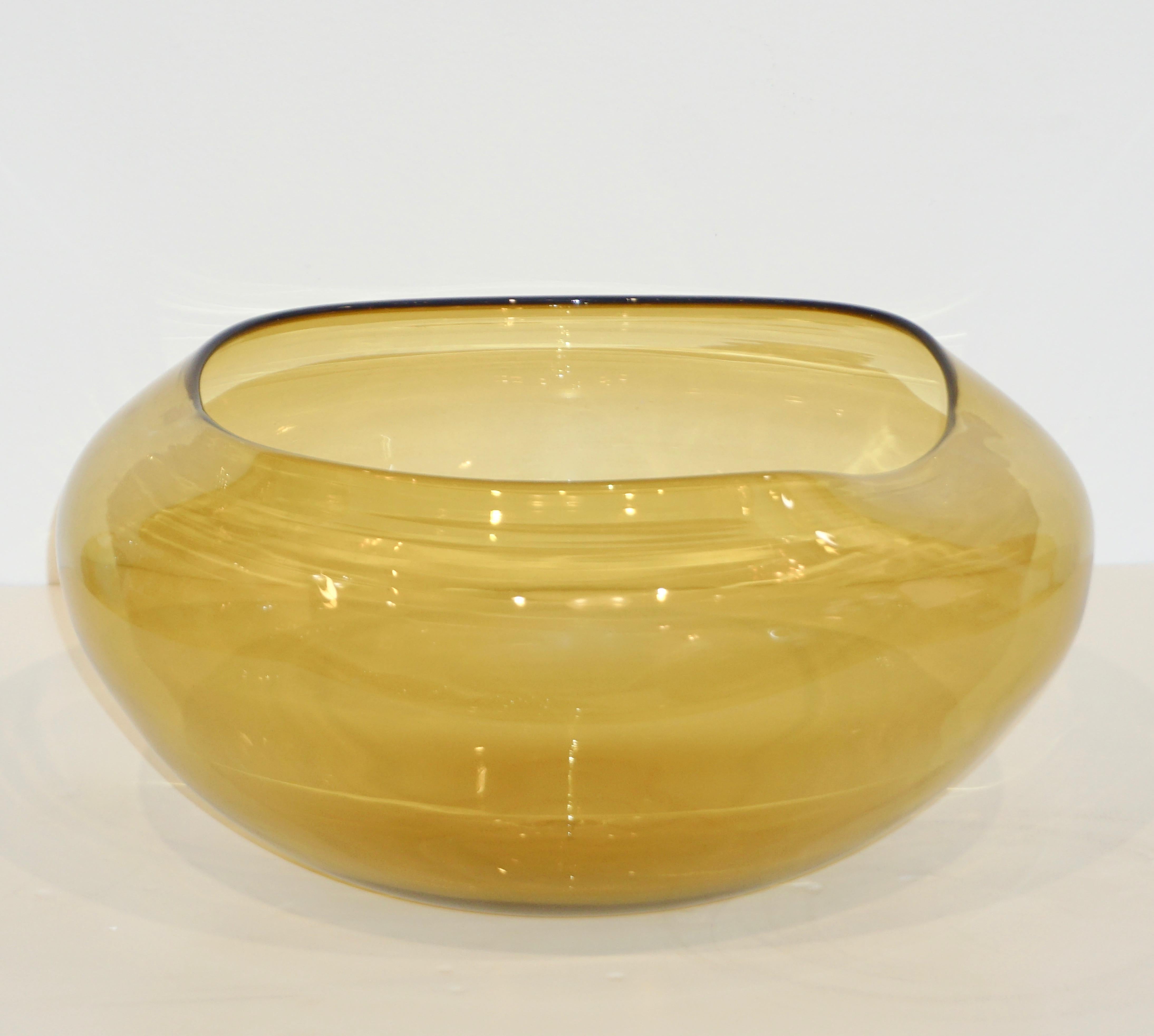 Salviati Italian Organic Amber Gold Murano Art Glass Centerpiece, 1970s In Excellent Condition In New York, NY