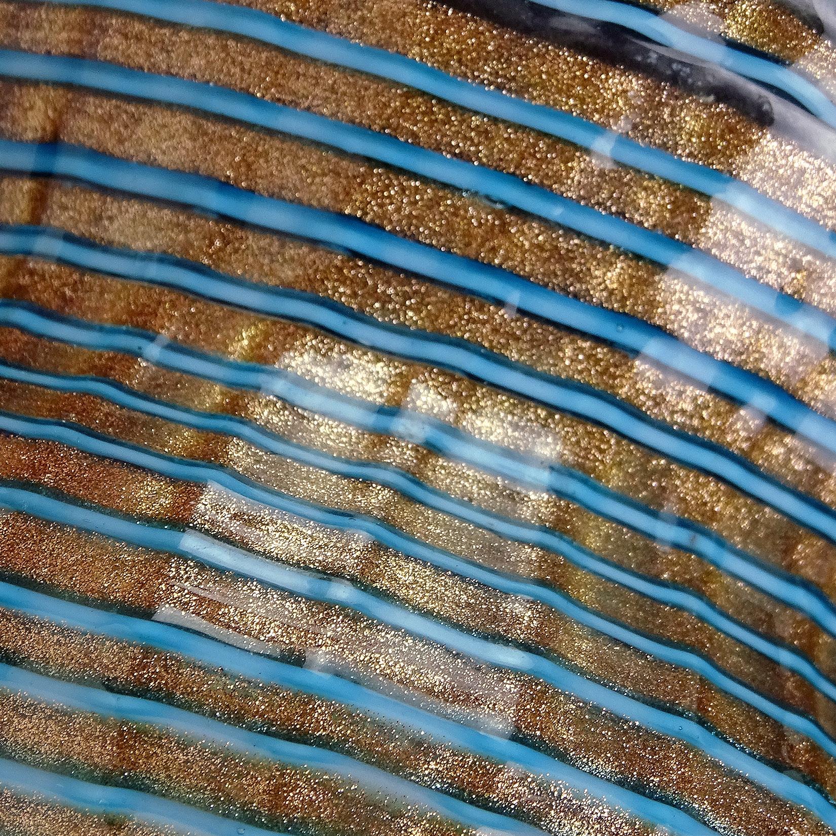 Bol couronne Salviati Murano en cuivre, lignes bleu aventurine, verre d'art italien Bon état - En vente à Kissimmee, FL