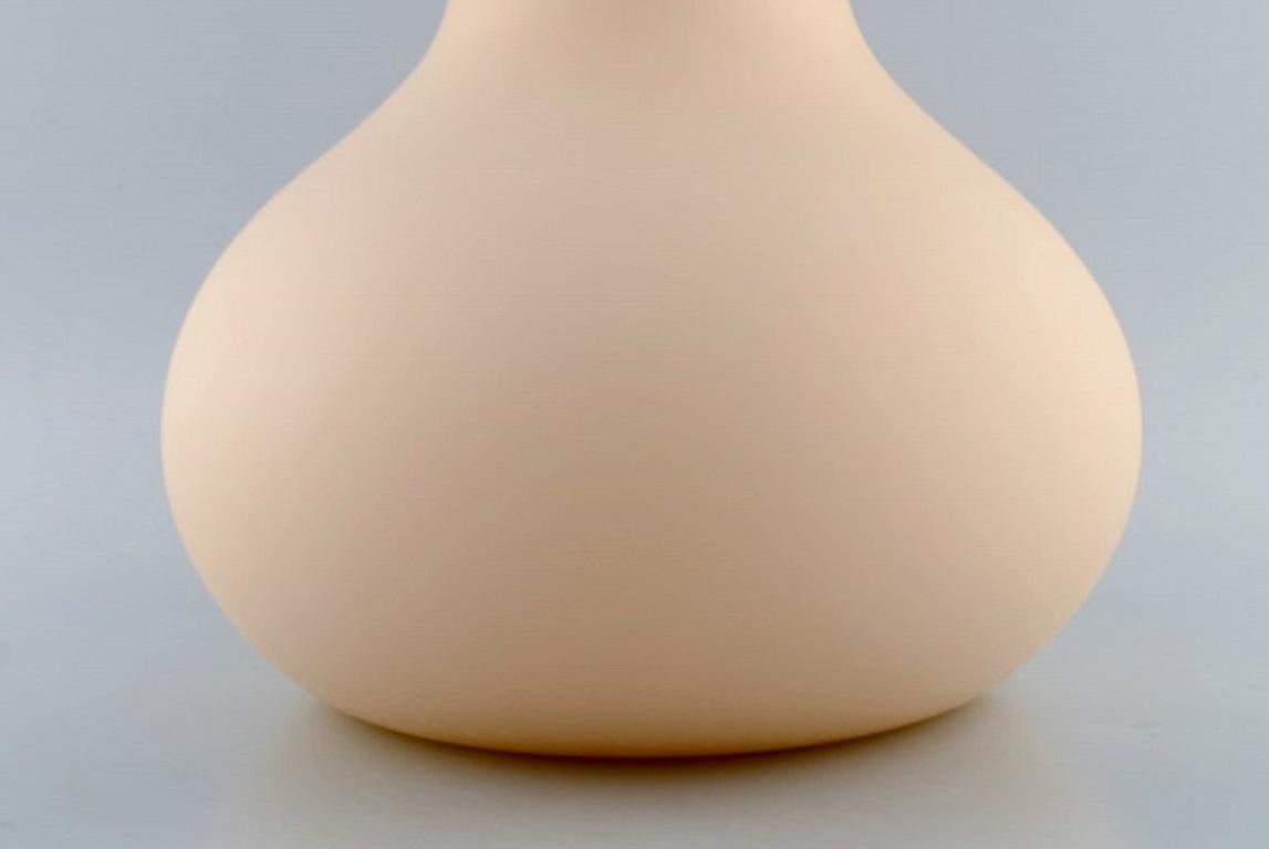 Vase en forme de goutte Salviati, Murano, en verre d'art rose délicat soufflé à la bouche en vente 1