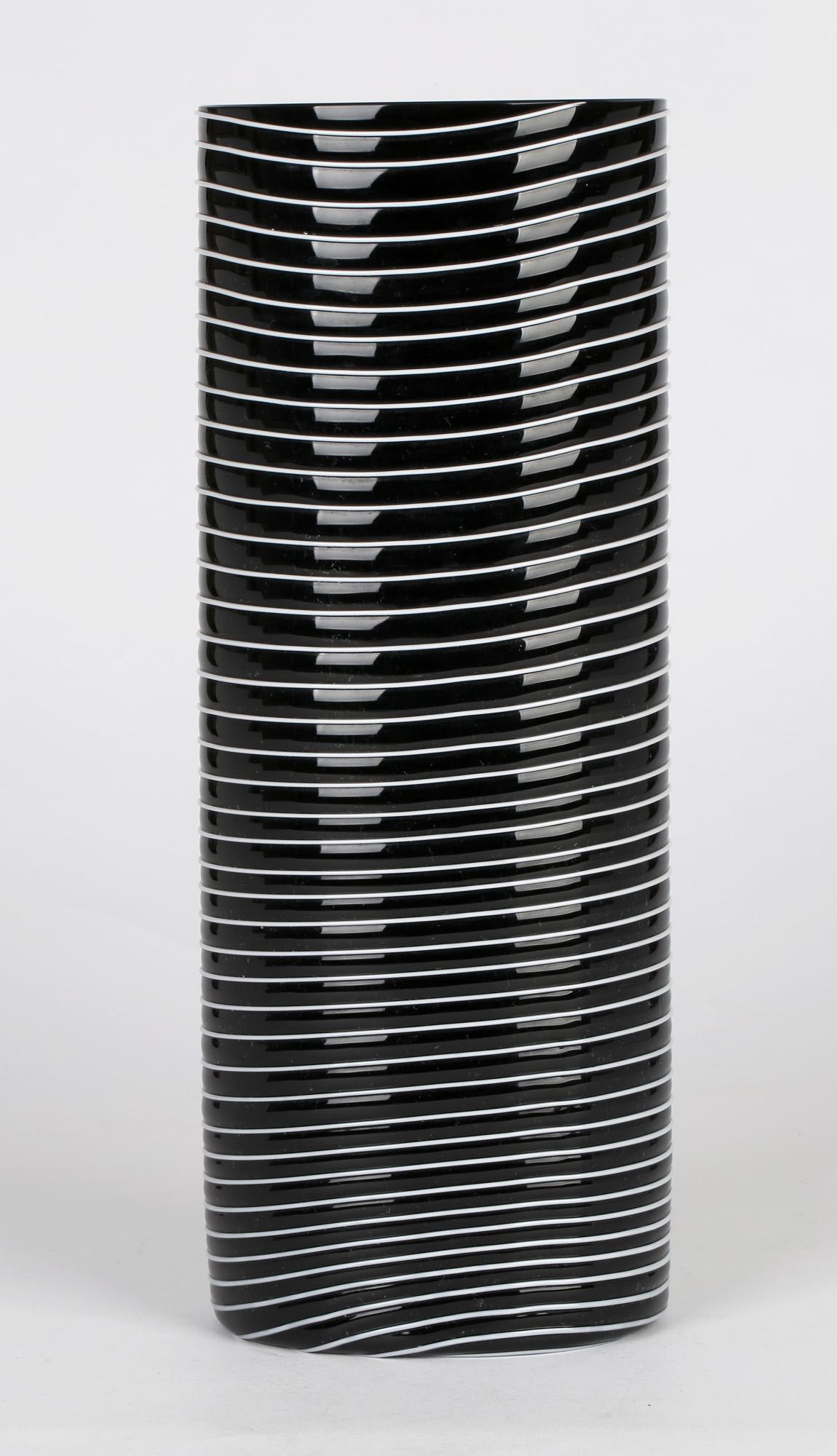 Salviati Murano Italian Trailed Design Black & White Art Glass Vase, 1997 For Sale 7
