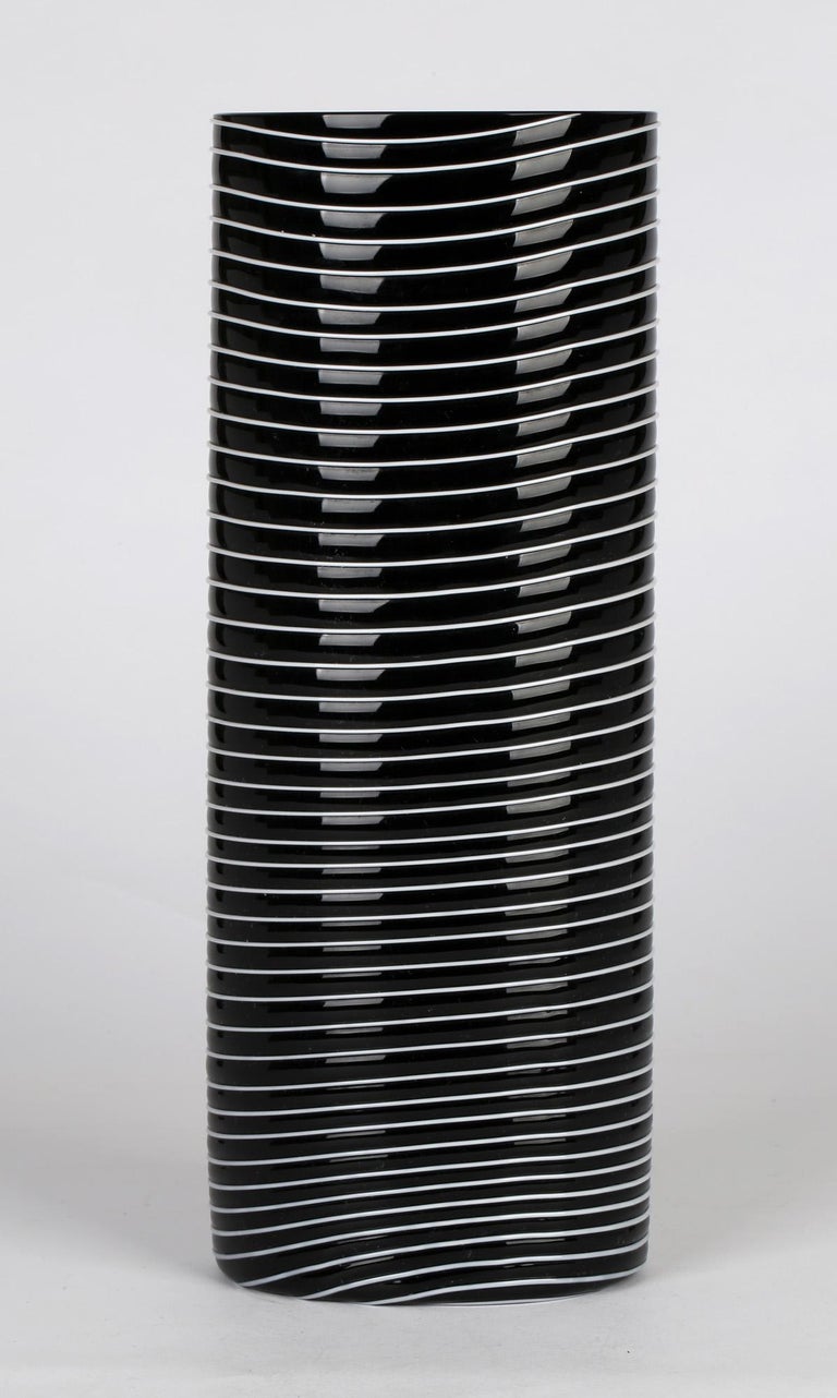Salviati Murano Italian Trailed Design Black and White Art Glass Vase