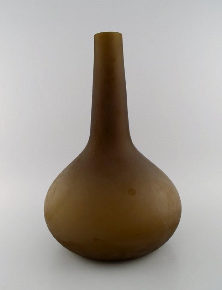 Italian Salviati, Murano, Large Drop-Shaped Vase in Mouth-Blown Art Glass For Sale