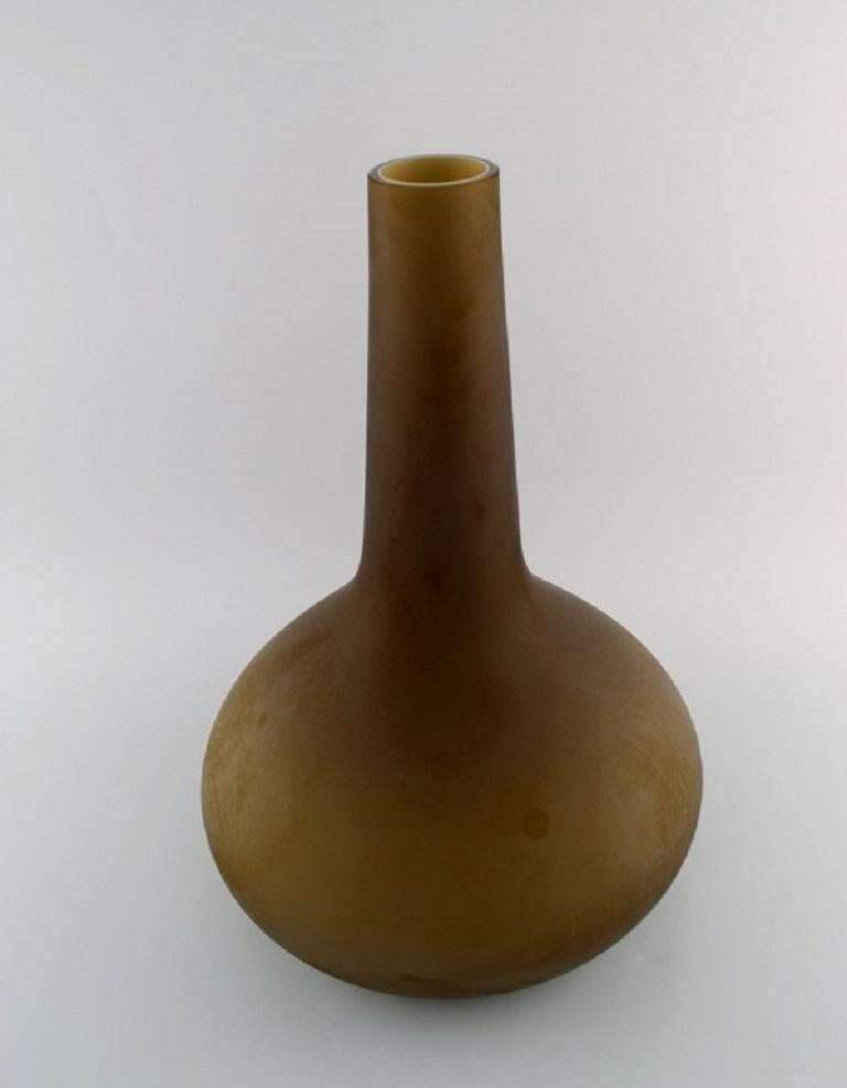 Salviati, Murano, grand vase en forme de goutte en verre d'art soufflé à la bouche Excellent état - En vente à Copenhagen, DK