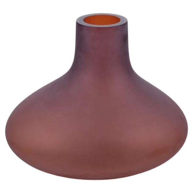 Salviati, Murano. Large vase in brown mouth-blown art glass.