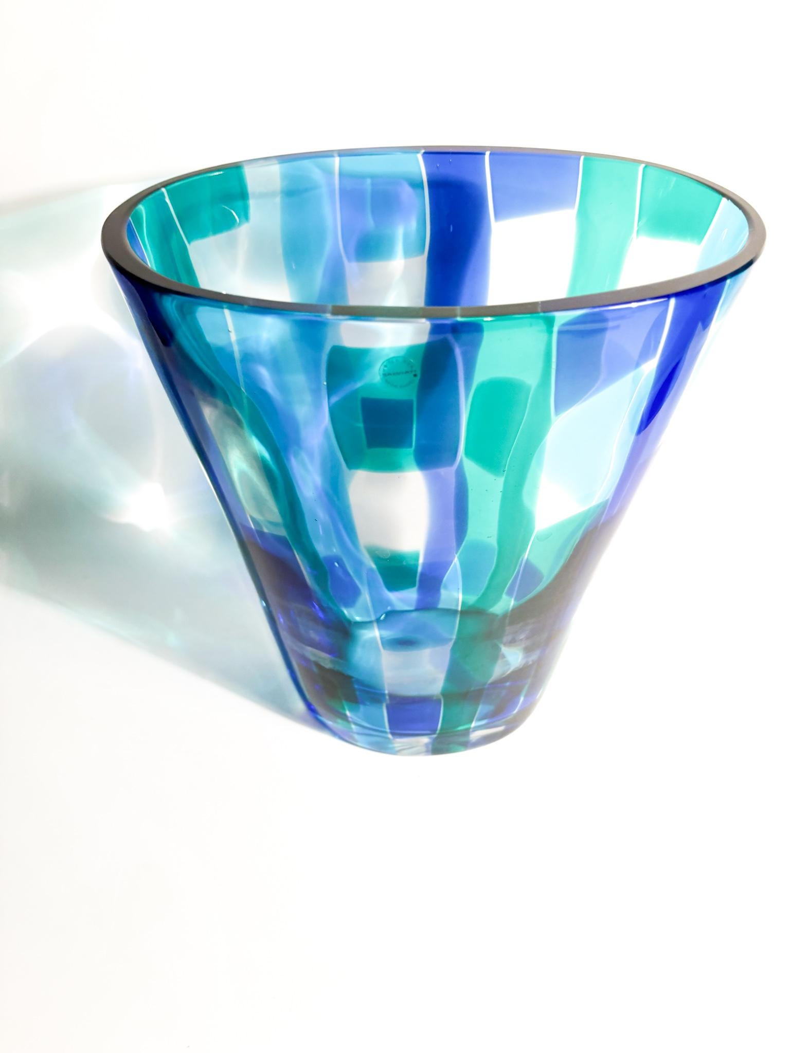 Salviati Murano-Vase aus mehrfarbigem Glas Madras, Modell 1997 (Muranoglas) im Angebot