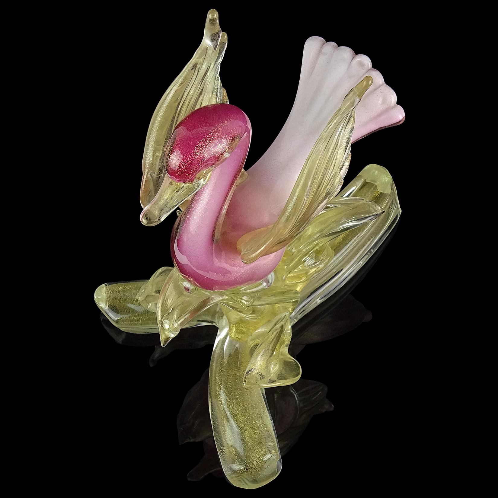 Salviati Murano Pink Ombre Gold Flecks Italian Art Glass Bird Duck Sculpture In Good Condition For Sale In Kissimmee, FL