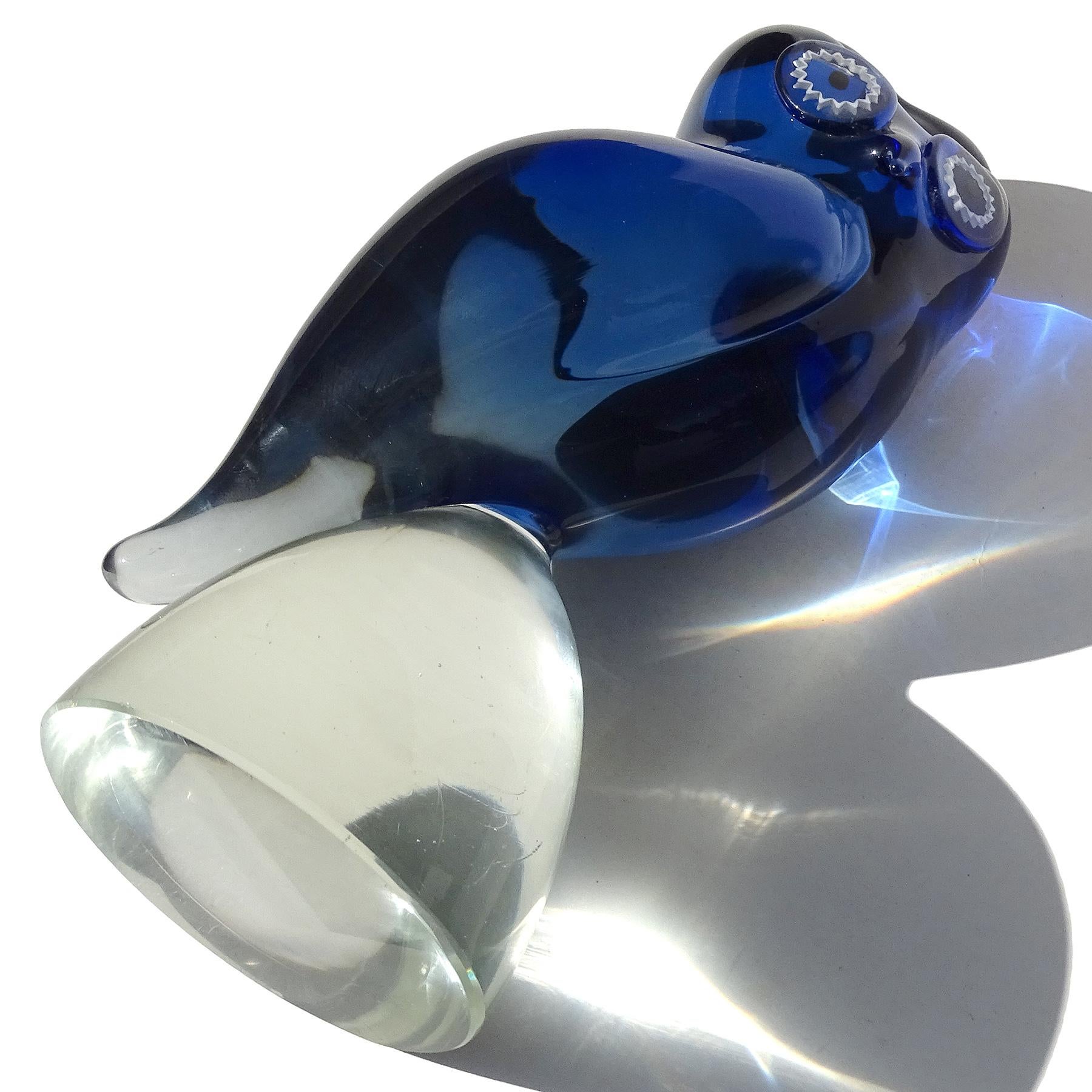 Salviati Murano Sommerso Cobalt Blue Italian Art Glass Owl Bird Figure Sculpture For Sale 1