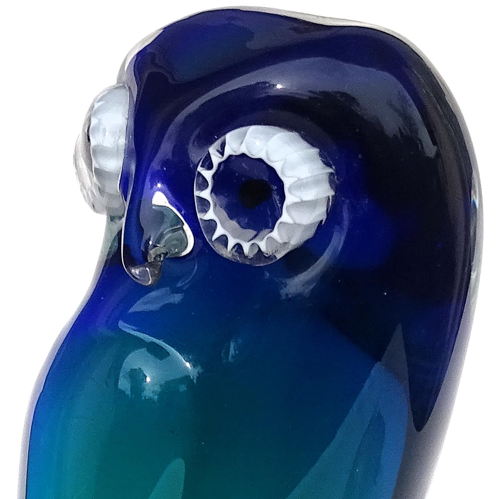 Hand-Crafted Salviati Murano Sommerso Cobalt Blue Teal Italian Art Glass Owl Bird Sculpture