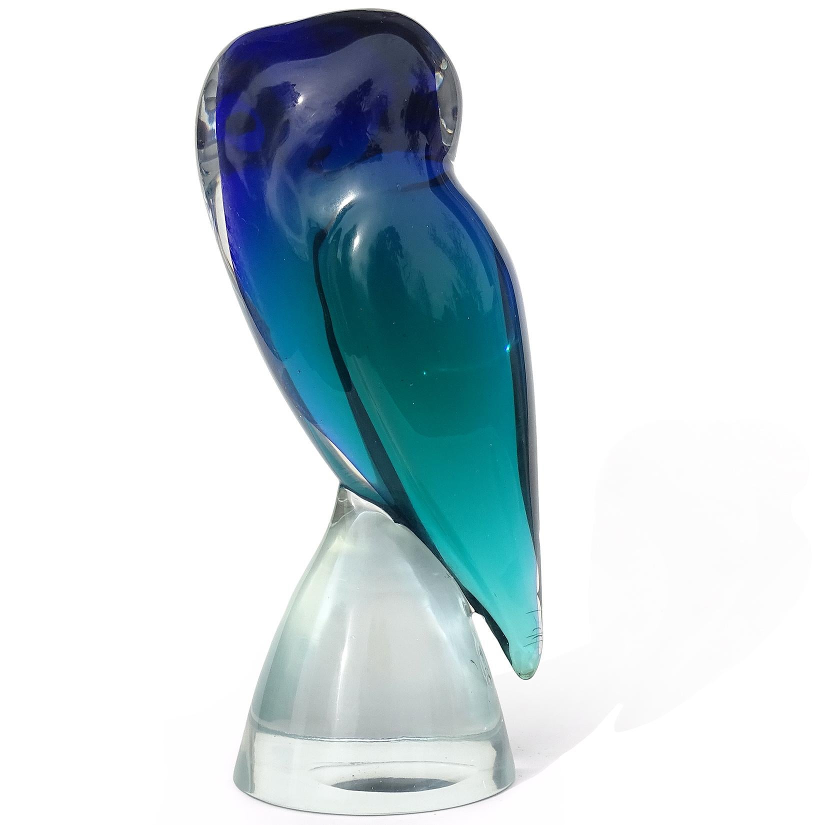 Salviati Murano Sommerso Cobalt Blue Teal Italian Art Glass Owl Bird Sculpture In Good Condition In Kissimmee, FL