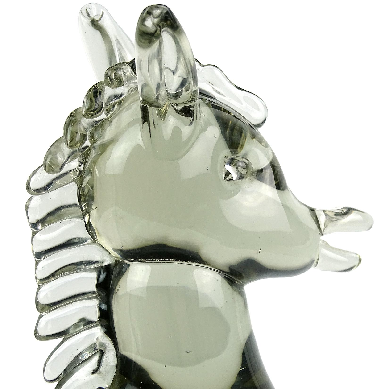 Beautiful Murano handblown Sommerso gray Italian art glass donkey or pony figurine sculpture. Documented to Salviati Company, with original Made in Italy Salviati & C. Murano label underneath. Measures: 7” tall.
