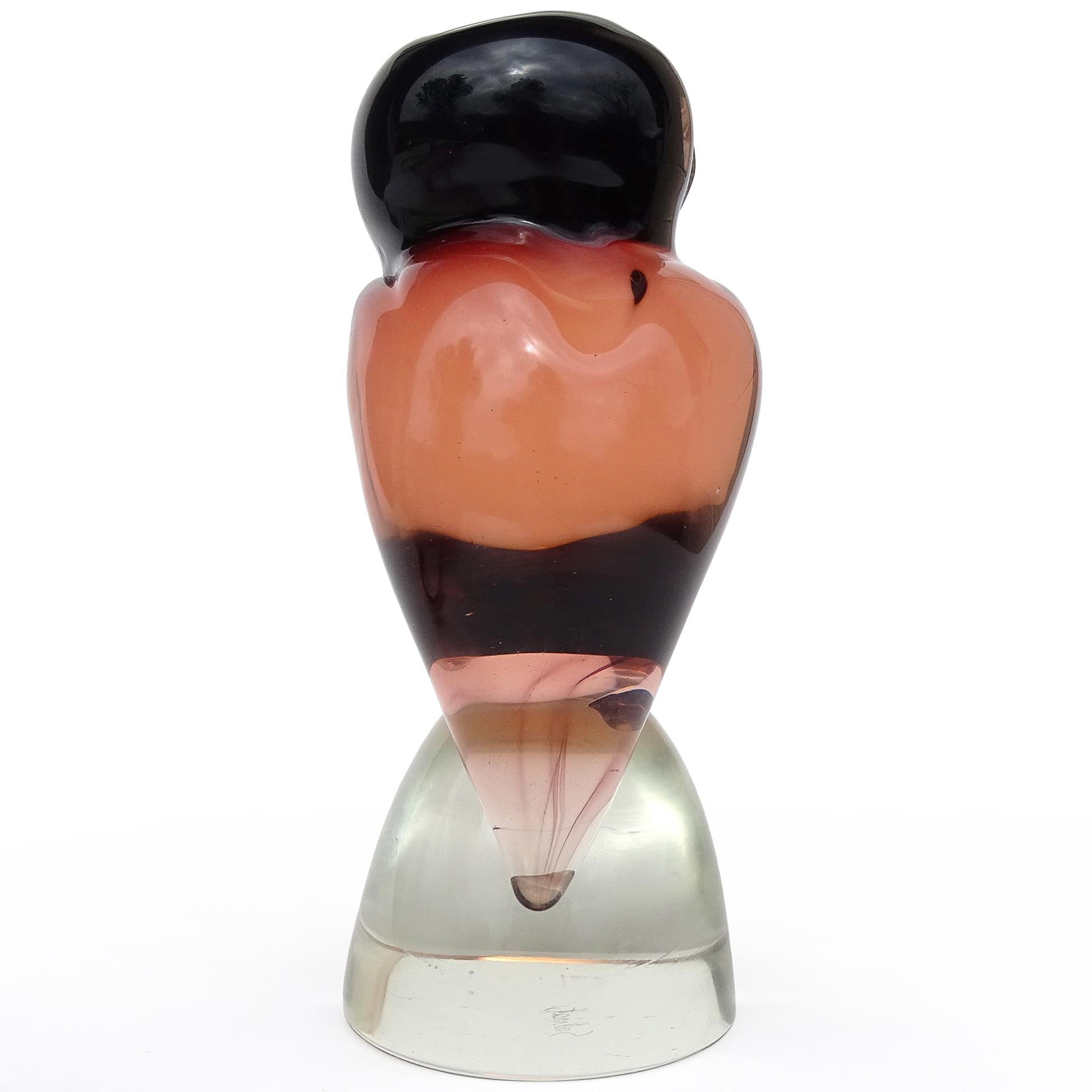 Salviati Murano Sommerso Merlot Red Peach Scultura in vetro artistico italiano Gufo Uccello In condizioni buone in vendita a Kissimmee, FL
