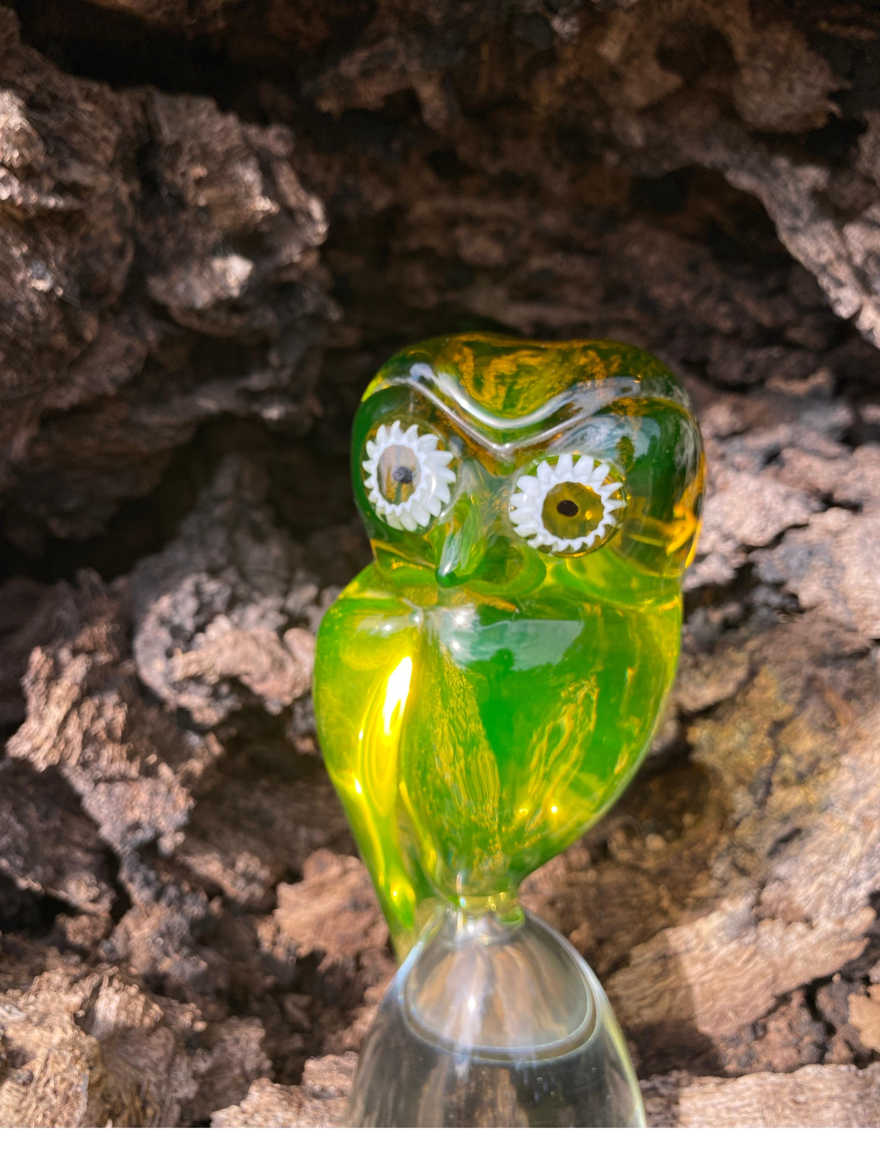 Hand-Crafted Salviati Murano Sommerso Uranium Glass Perched Hoot Owl Sculpture