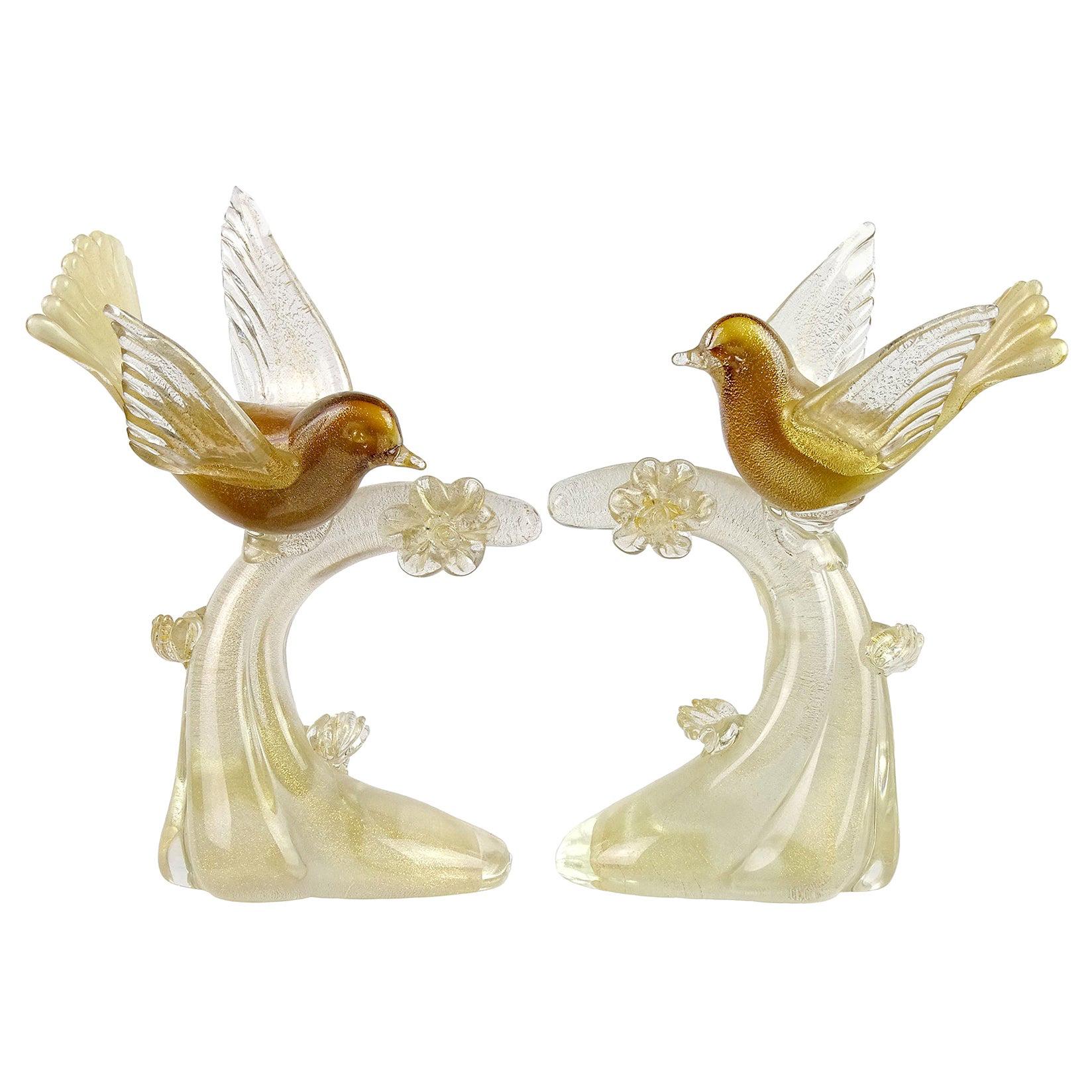 Salviati Murano White Amber Gold Italian Art Glass Birds Centerpiece Sculptures For Sale