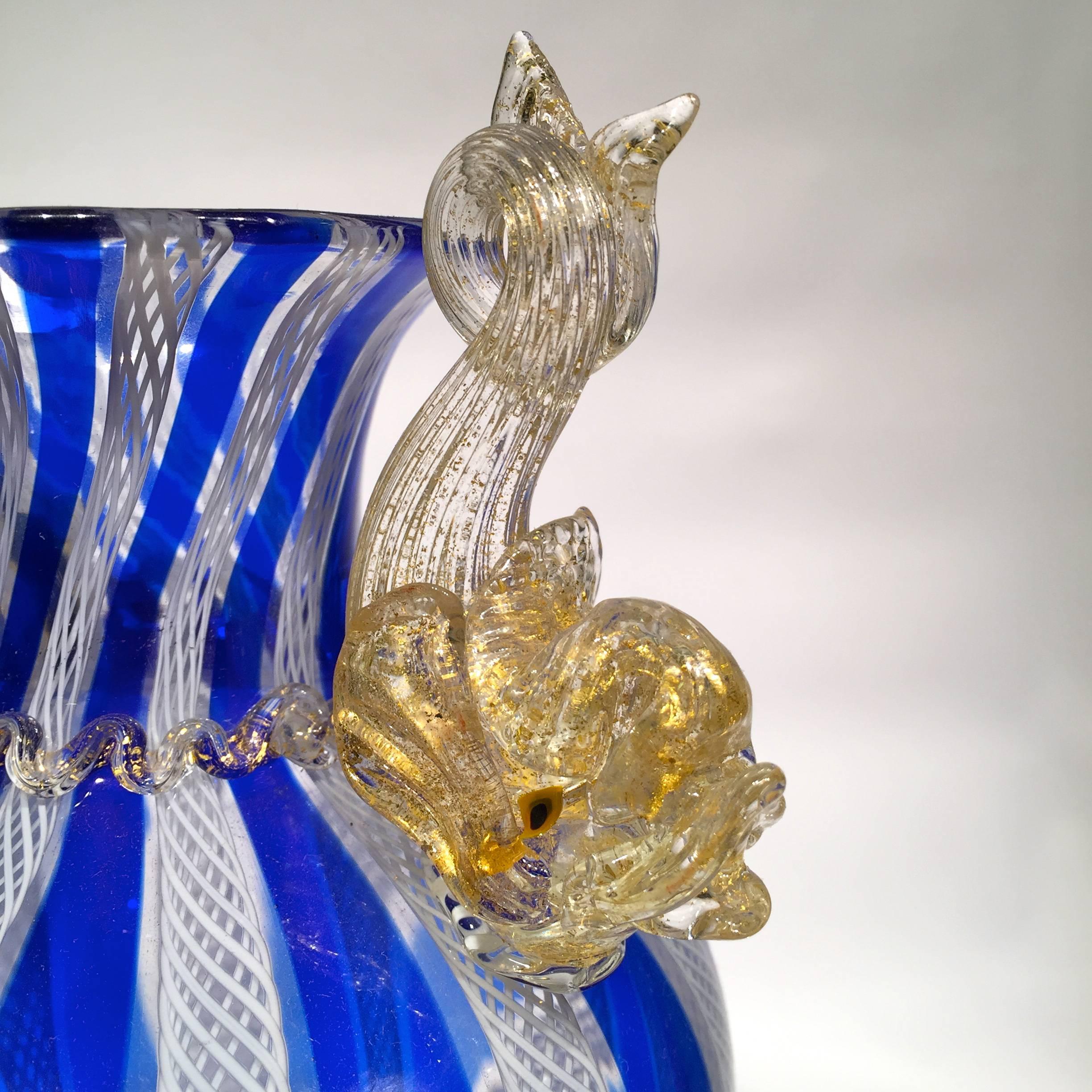 SALVIATI Pair of Murano Glass Dolphins Blue and White Vases, circa 1940 For Sale 1