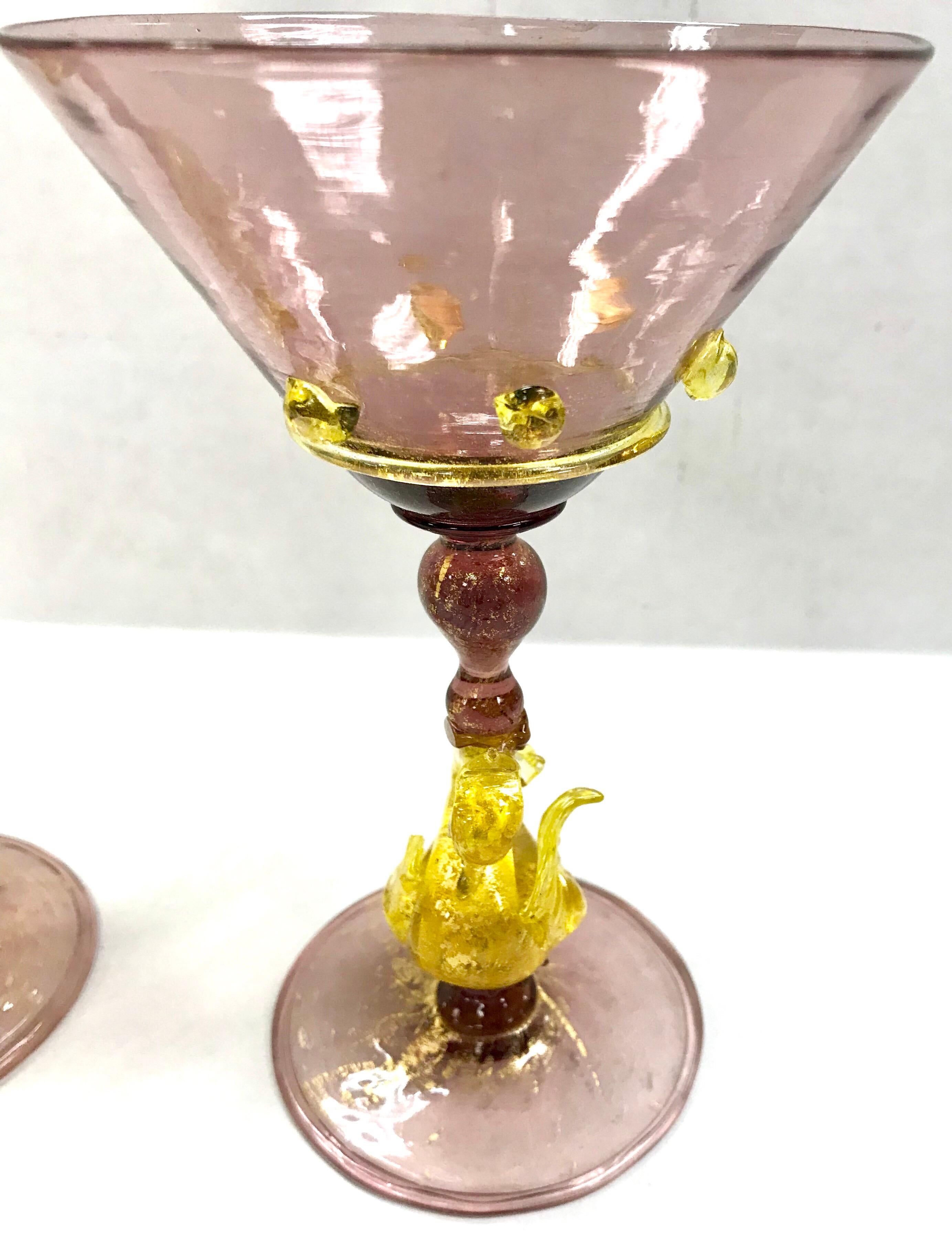 Salviati Venetian Hand Blown Glasses Murano Stemware Italy Amethyst with Swans In Good Condition In West Hartford, CT