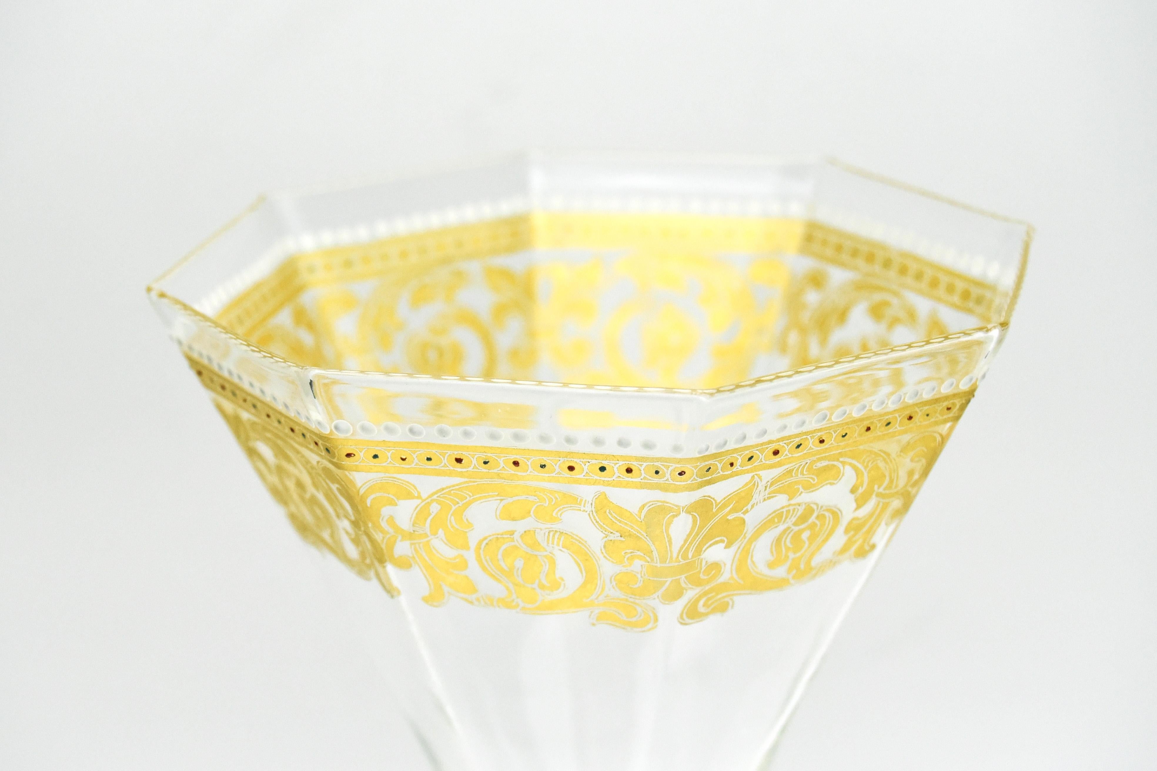 Salviati Venetian Stemware Octagonal Service with Gold & White Enamel Decoration In Excellent Condition For Sale In Great Barrington, MA