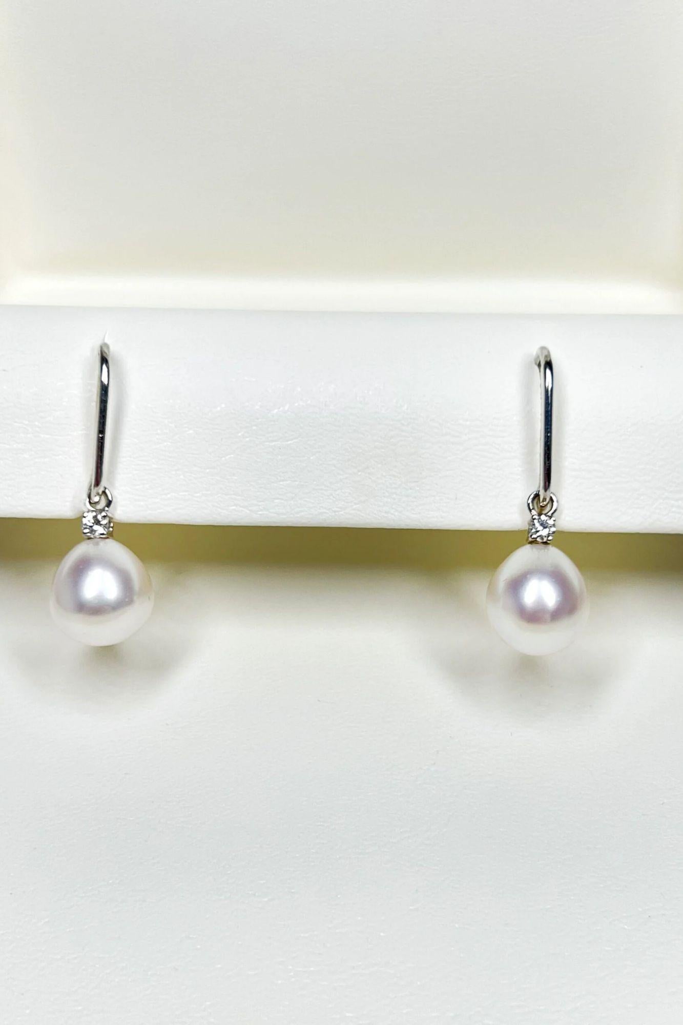 Salvini Diamonds and Pearls White Gold Earrings In New Condition For Sale In North Miami Beach, FL