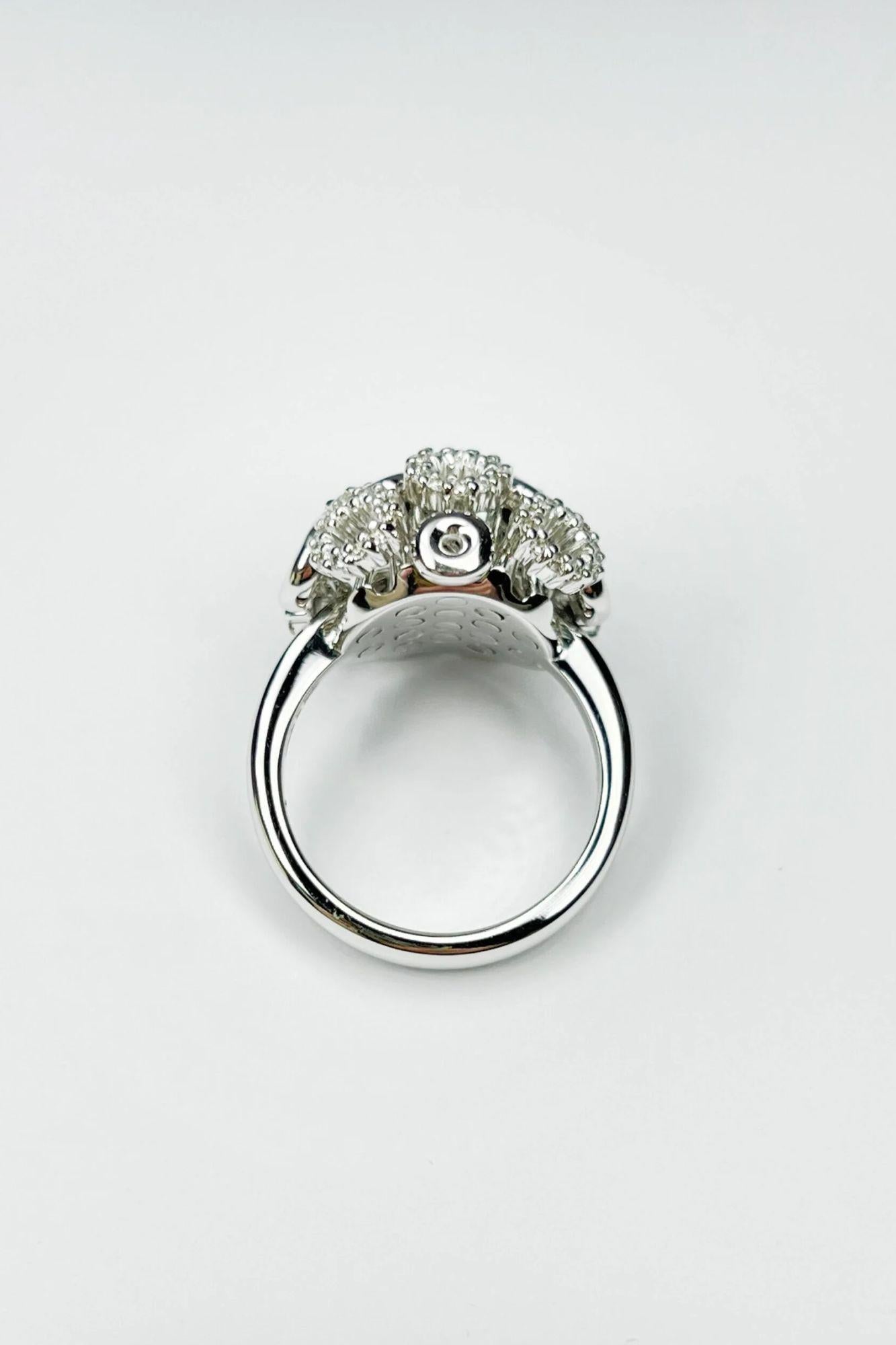Modern Salvini 0.65 Carat Diamonds White Gold Ring For Sale