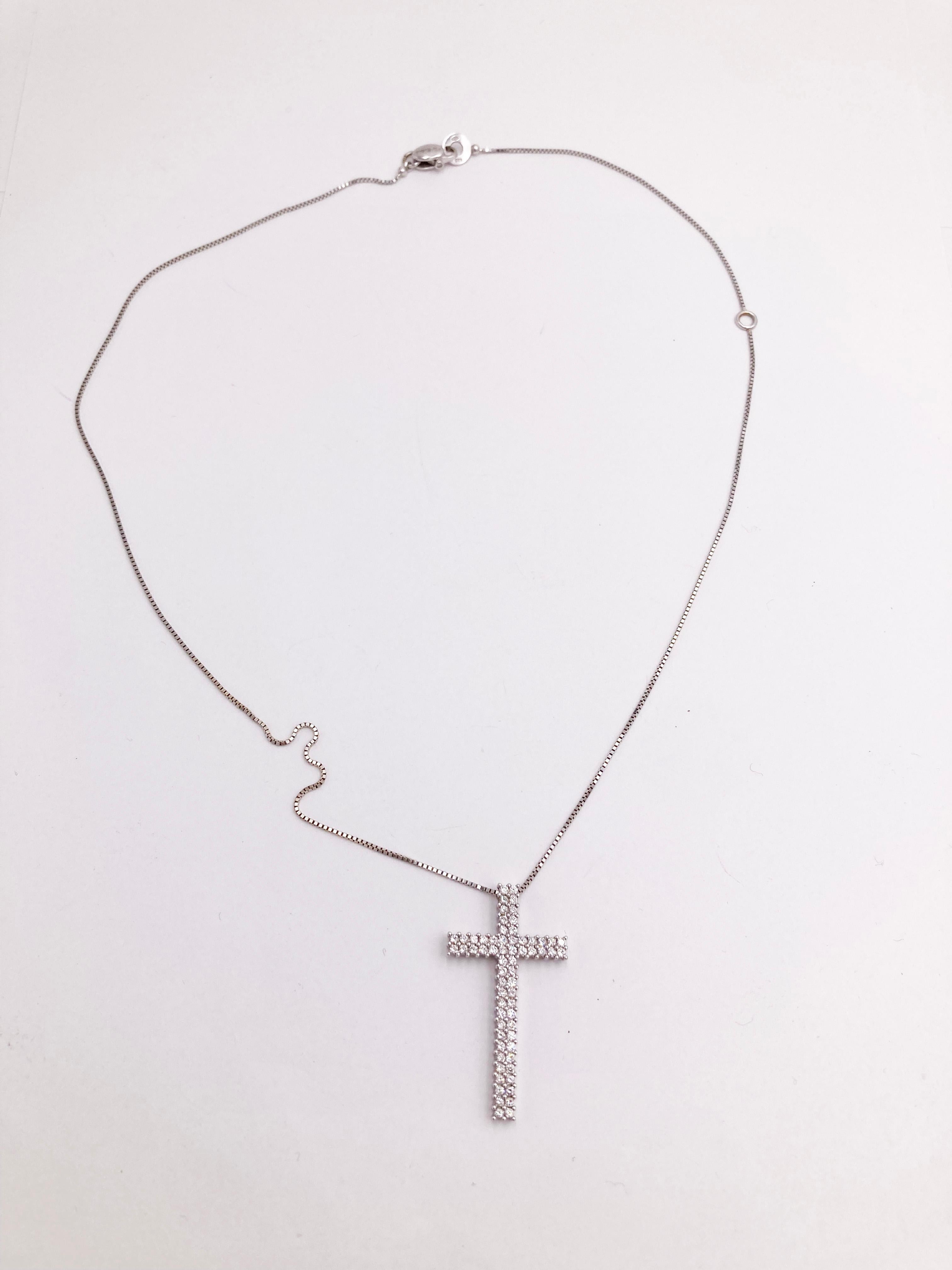 Salvini Modern 1980s Diamonds Cross 18K Gold Cube Chain Necklace Pendant  For Sale 3