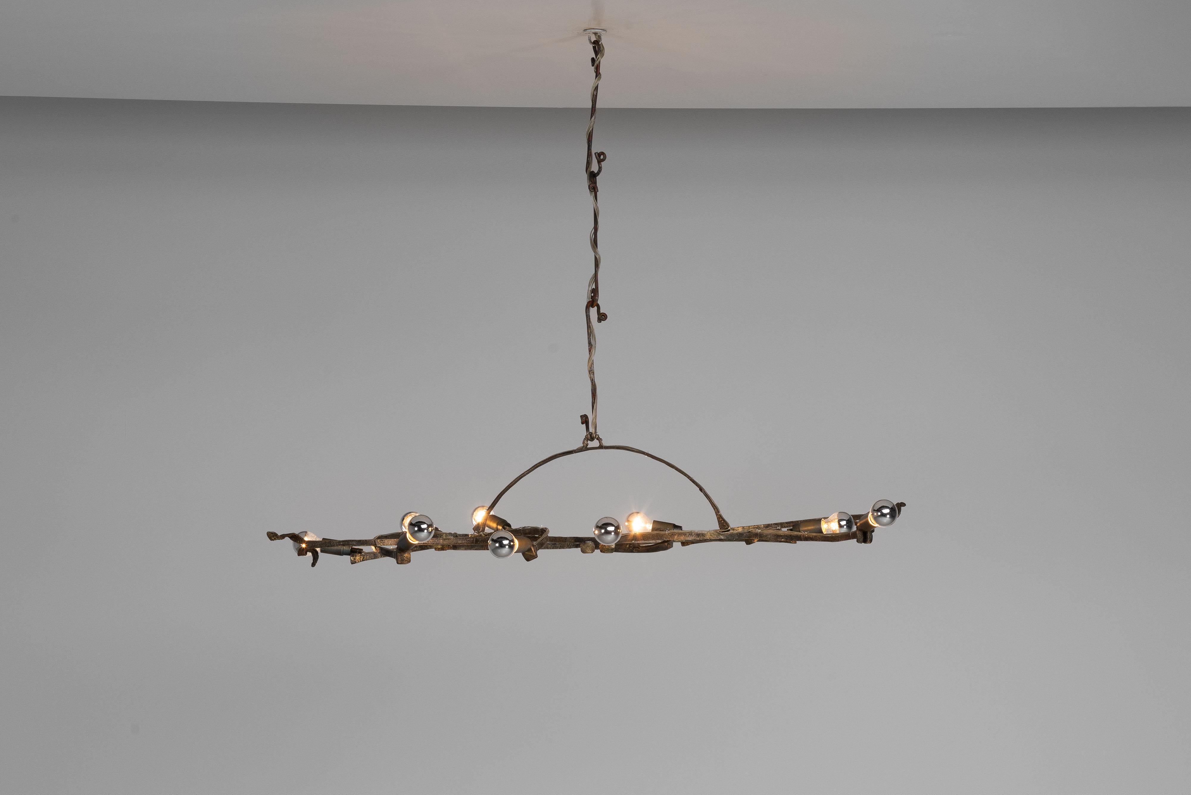 Salvino Marsura chandelier made in Italy 1970 In Good Condition For Sale In Roosendaal, Noord Brabant
