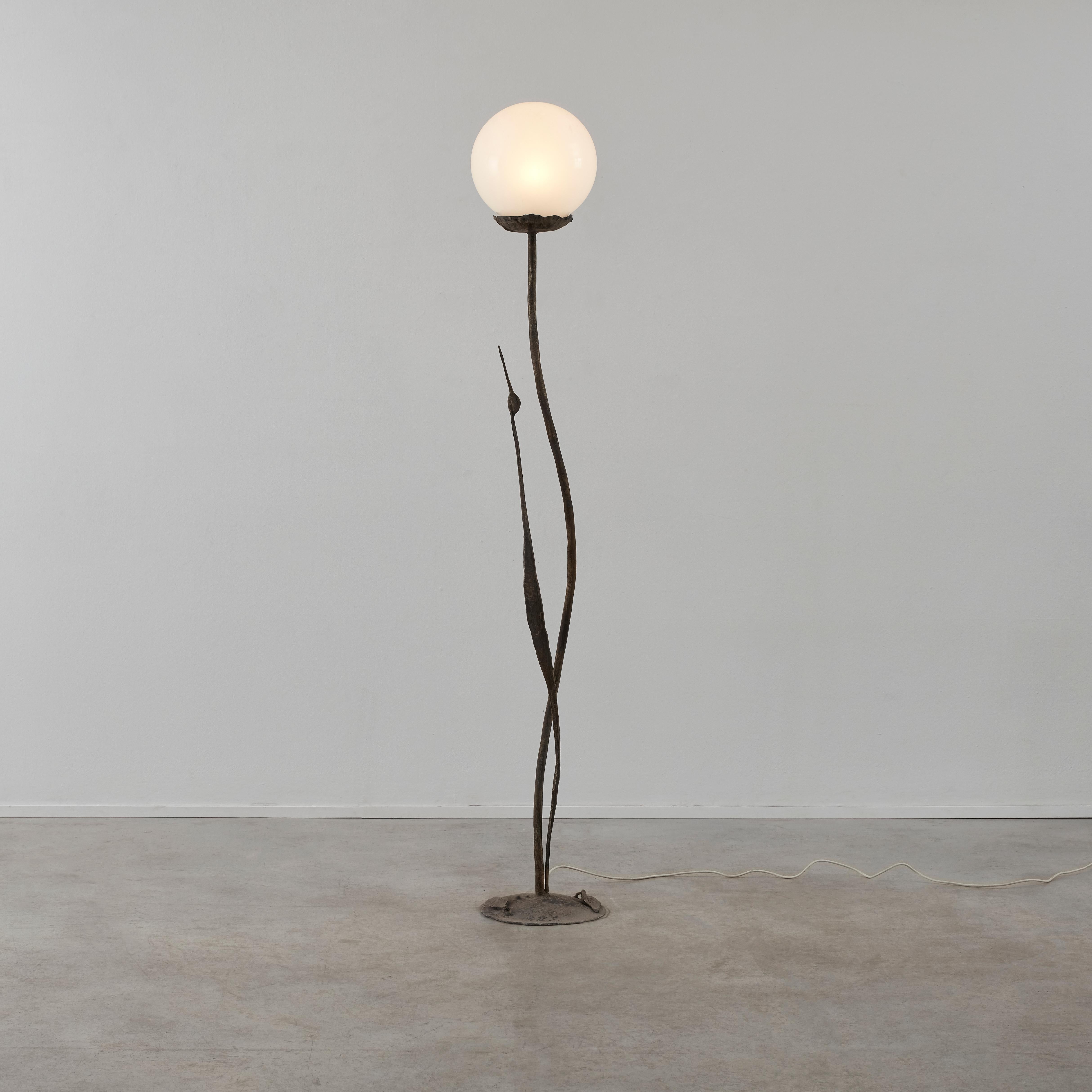 Lámpara de pie Salvino Marsura Cigno - Treviso, Italia, años 2000 Moderno orgánico en venta