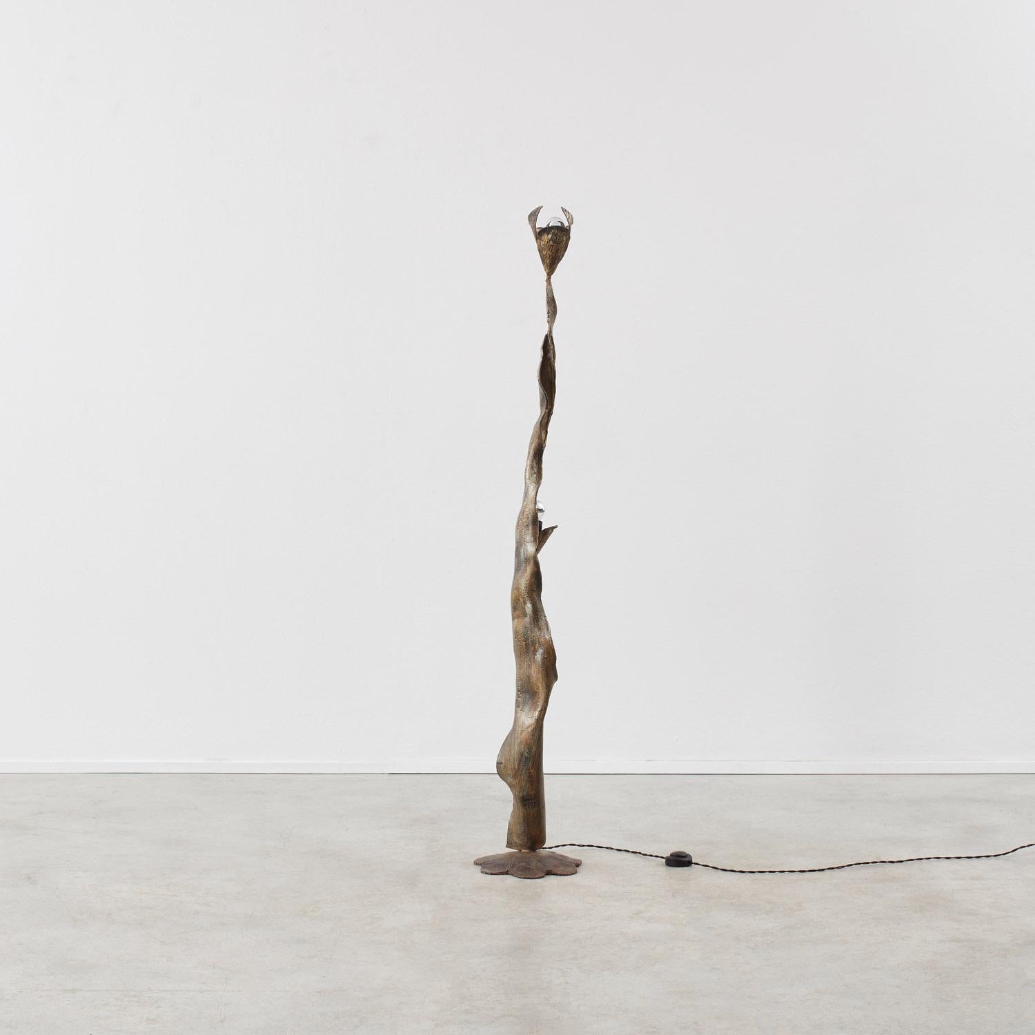 Late artist Salvino Marsura was born in Treviso in 1938 and learnt his craft in the dynamic workshop of sculptor Toni Benetton. His ironwork art and furniture relishes in the manual aesthetic of the forge, giving voice to the raw metal and the