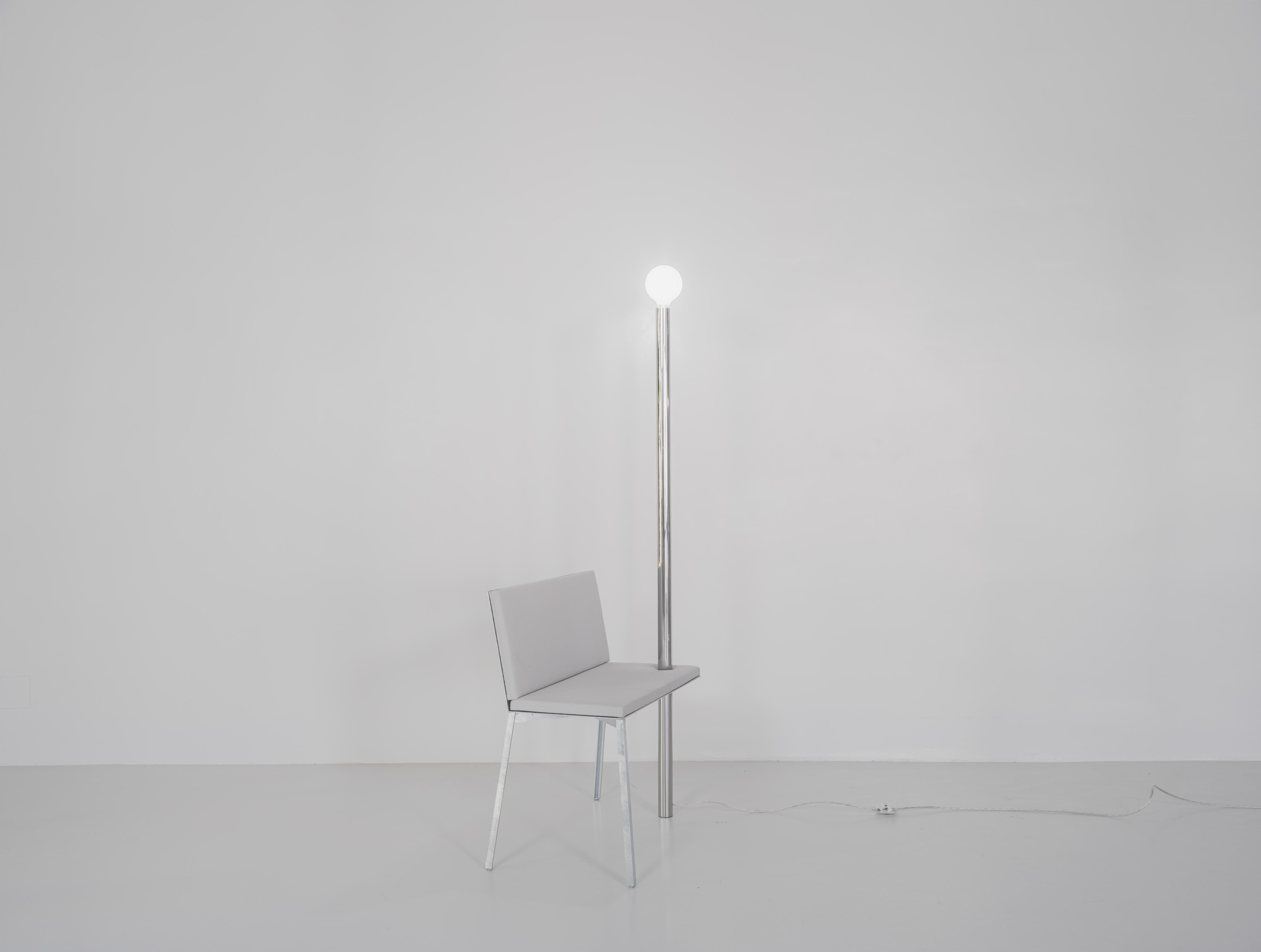 Sam Chermayeff 
Chair with light
From the series “Beasts”
Produced in exclusive for Side Gallery
Manufactured by ERTL und ZULL
Berlin, 2021
Galvanized steel, high polished steel, upholstery
Contemporary Design

Measurements
90,8 cm x 51 cm