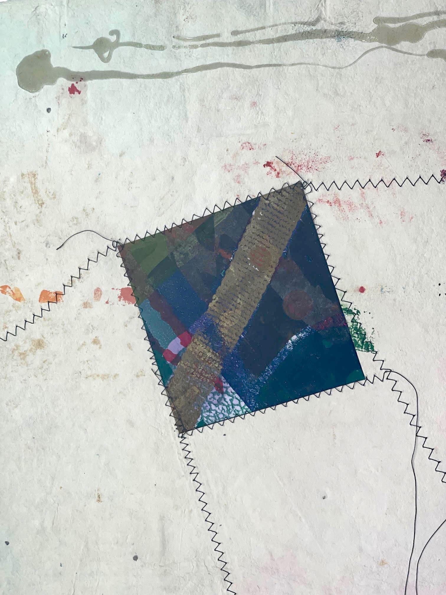 Cuatro, monoimpression avec collage sérigraphié acrylique, coutures et gaufrage signé en vente 4