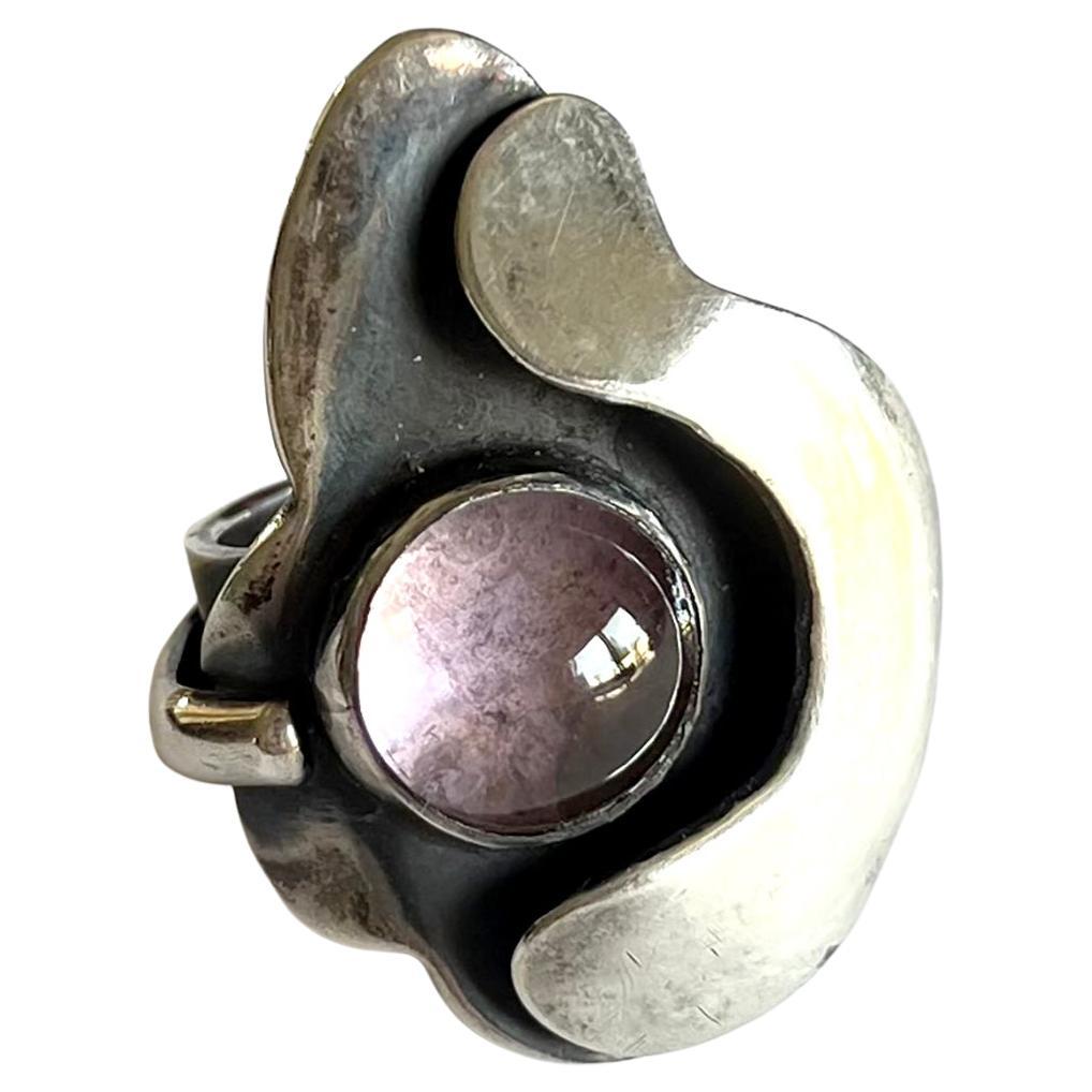 Sam Kramer Sterling Silver Amethyst New York Studio Surrealist Ring 1950s For Sale 2