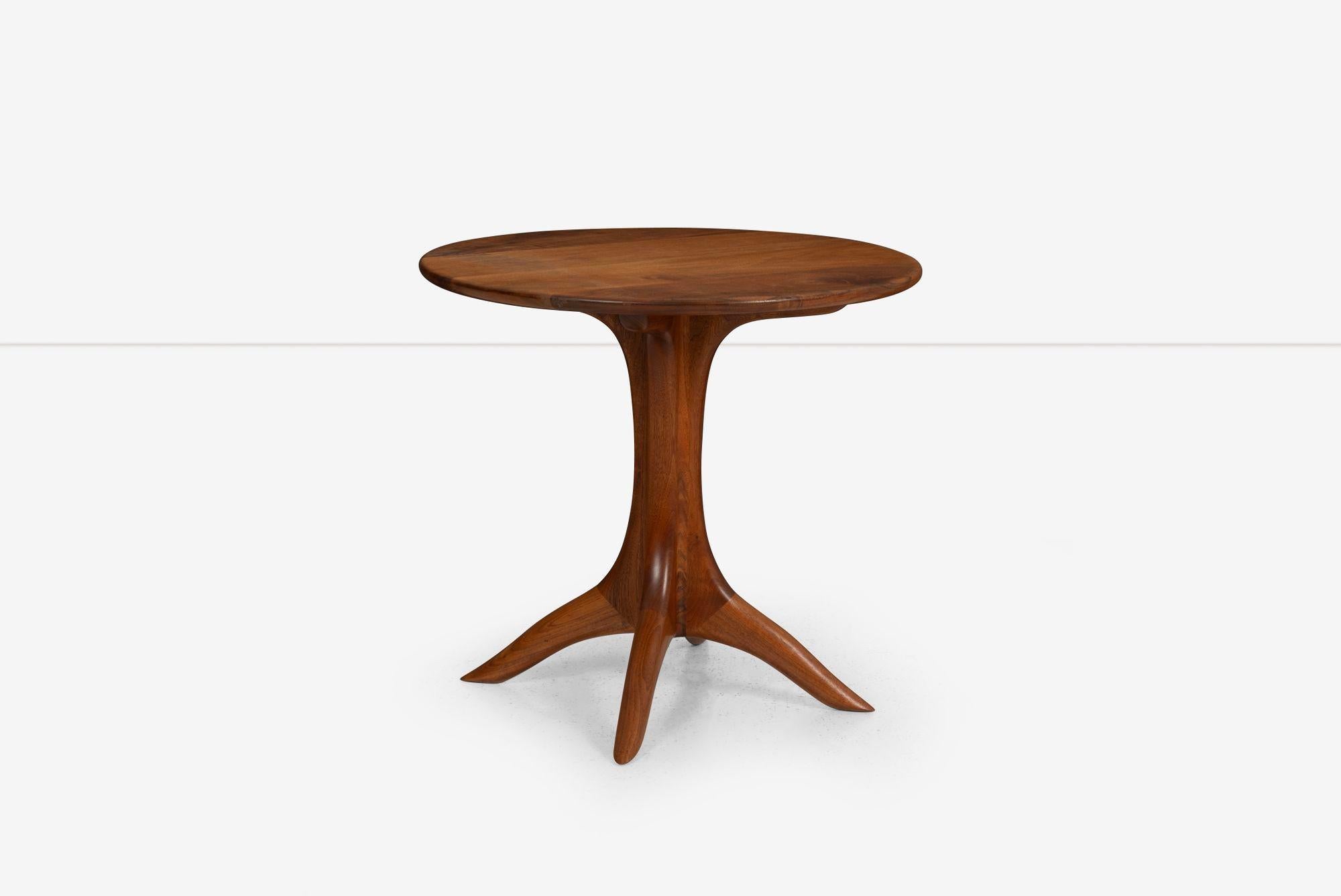 Fait main Table d'appoint Sam Maloof American Craft en noyer huilé 1990c. en vente