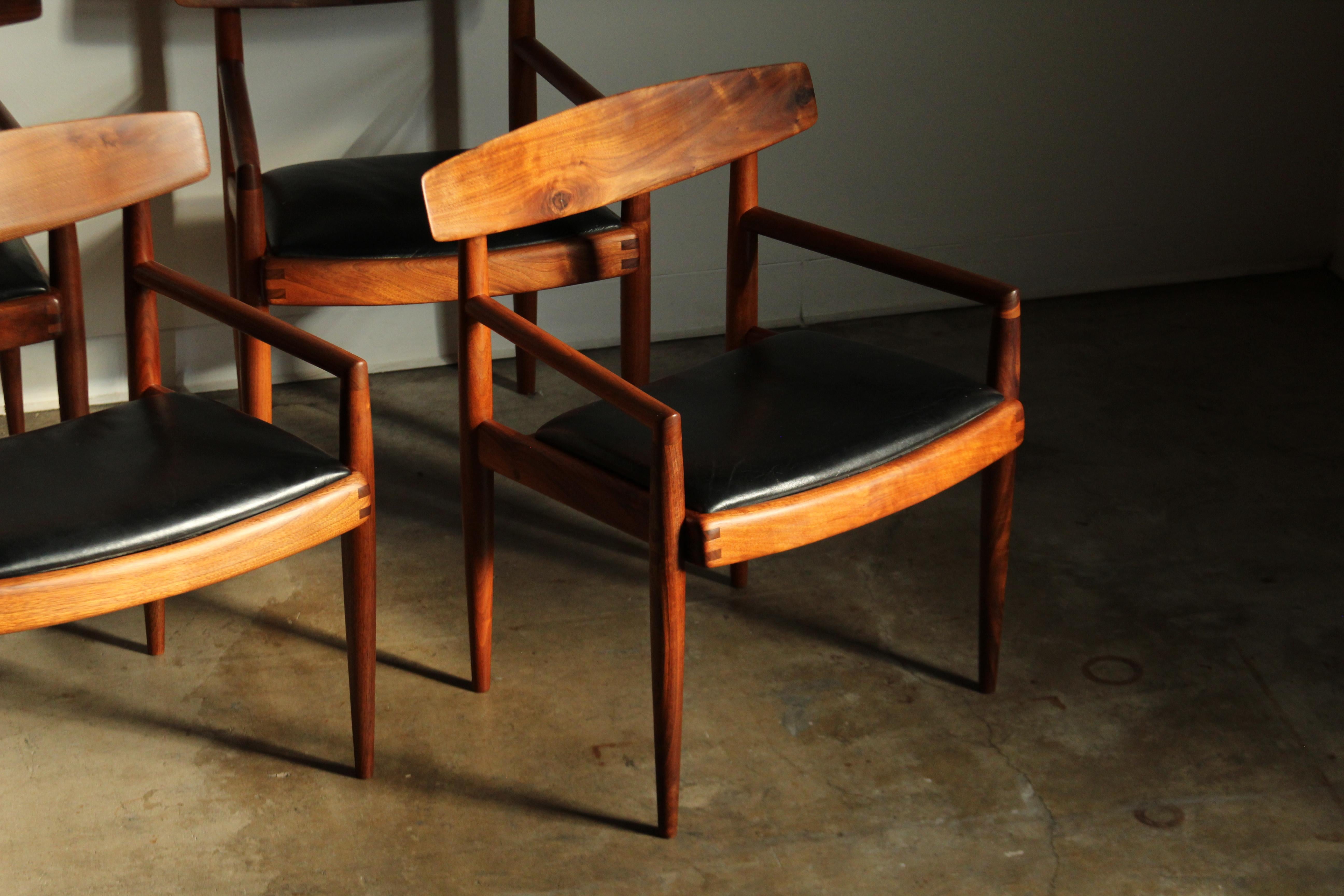 Sam Maloof Early Sculptural Claro Walnut Dining Chairs - Set of 8 For Sale 5