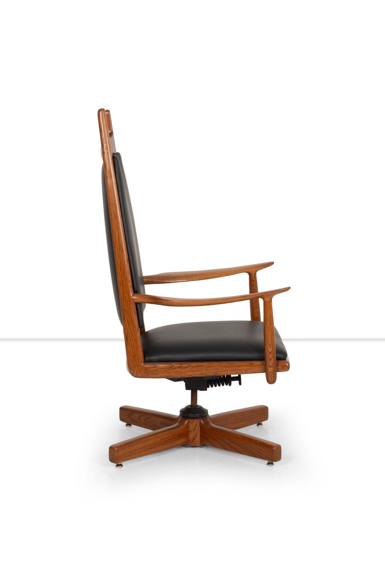 Sam Maloof Highback Horned Desk Chair In Good Condition For Sale In Chicago, IL