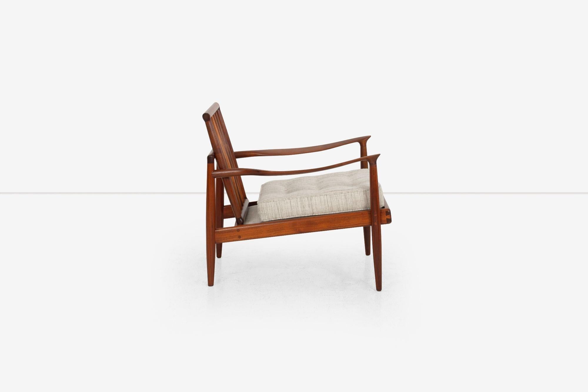 Sedia da salotto Sam Maloof Hunter in noce massiccio oliato  1950s in vendita 4