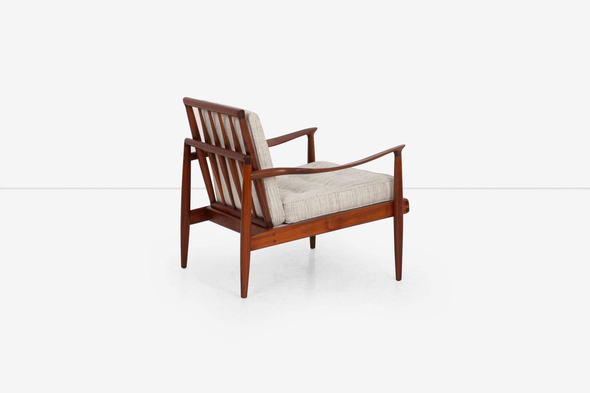 Sedia da salotto Sam Maloof Hunter in noce massiccio oliato  1950s in vendita 5