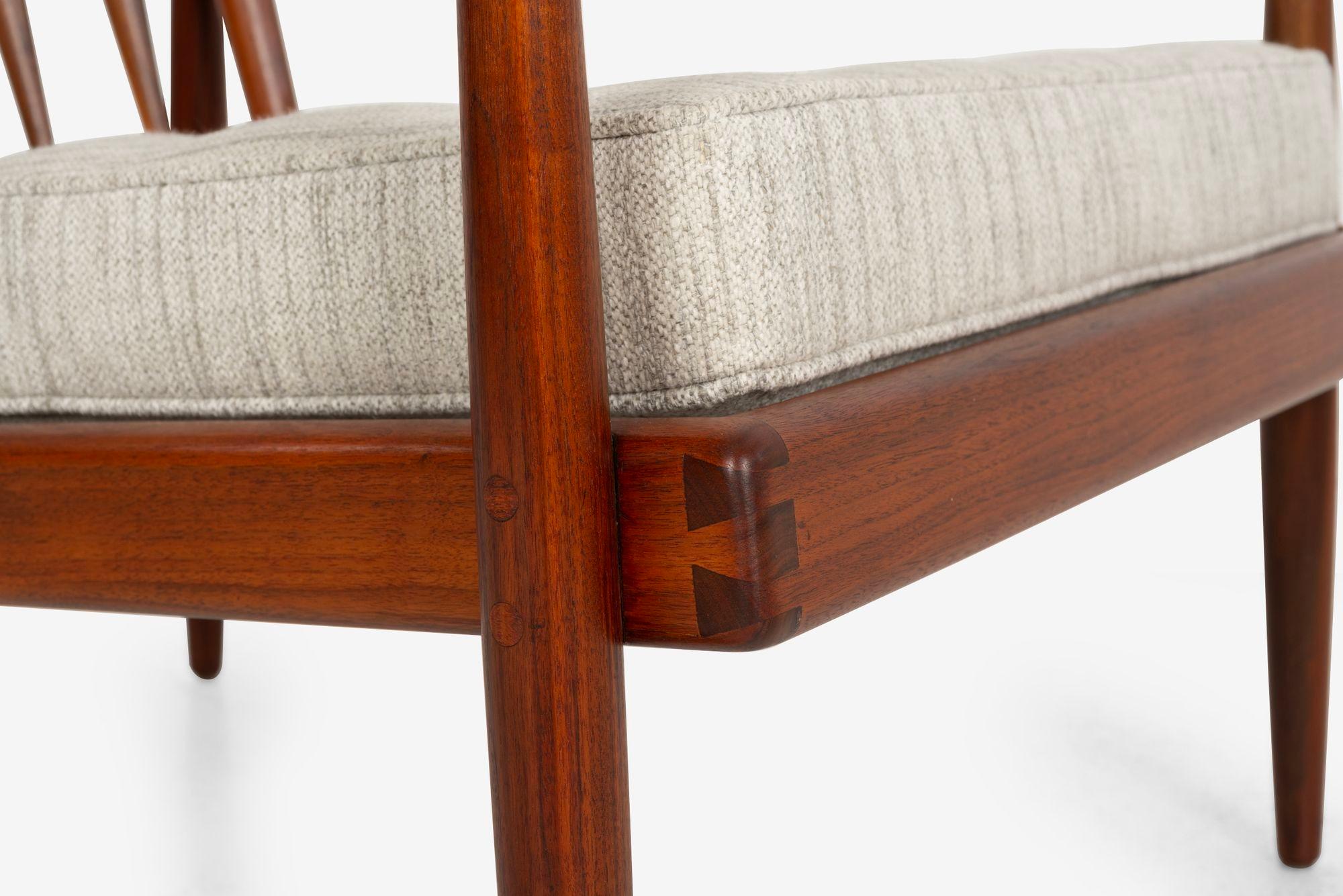Sedia da salotto Sam Maloof Hunter in noce massiccio oliato  1950s in vendita 11