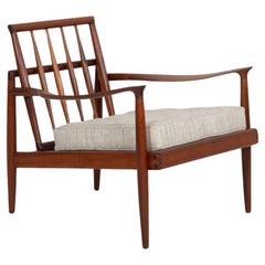 Sam Maloof Hunter Lounge Chair in solid Oiled Walnut  1950s