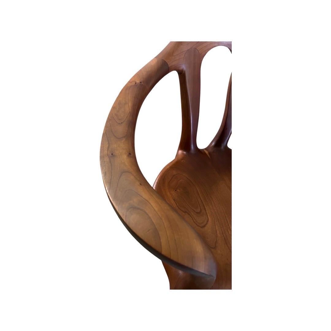 Sam Maloof Style “Female Form” Sculptural Walnut Modern Armchair In Good Condition For Sale In Atlanta, GA