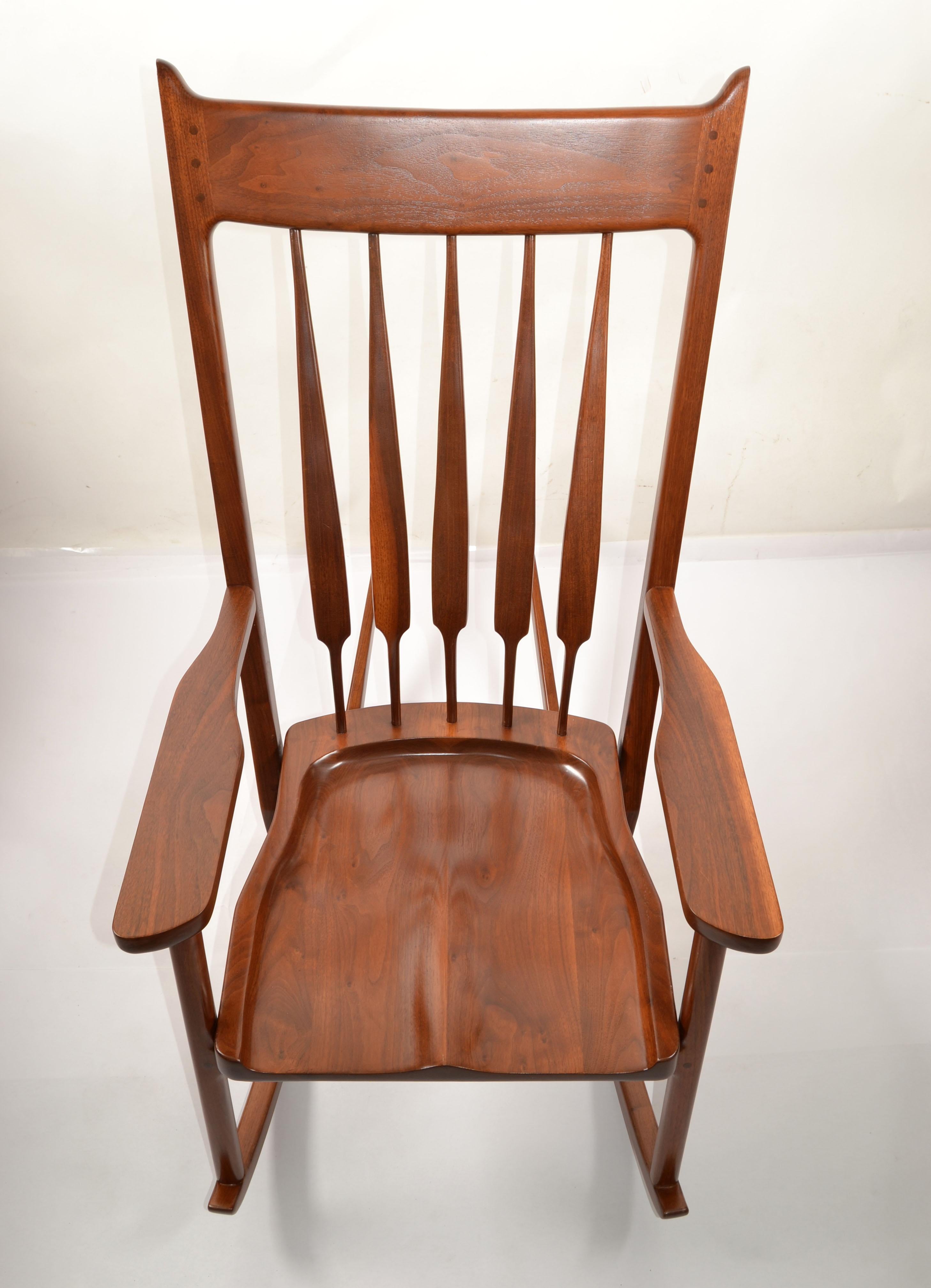 20th Century Sam Maloof Style Sculptural Rocking Chair 1979 American Walnut Arts & Crafts For Sale
