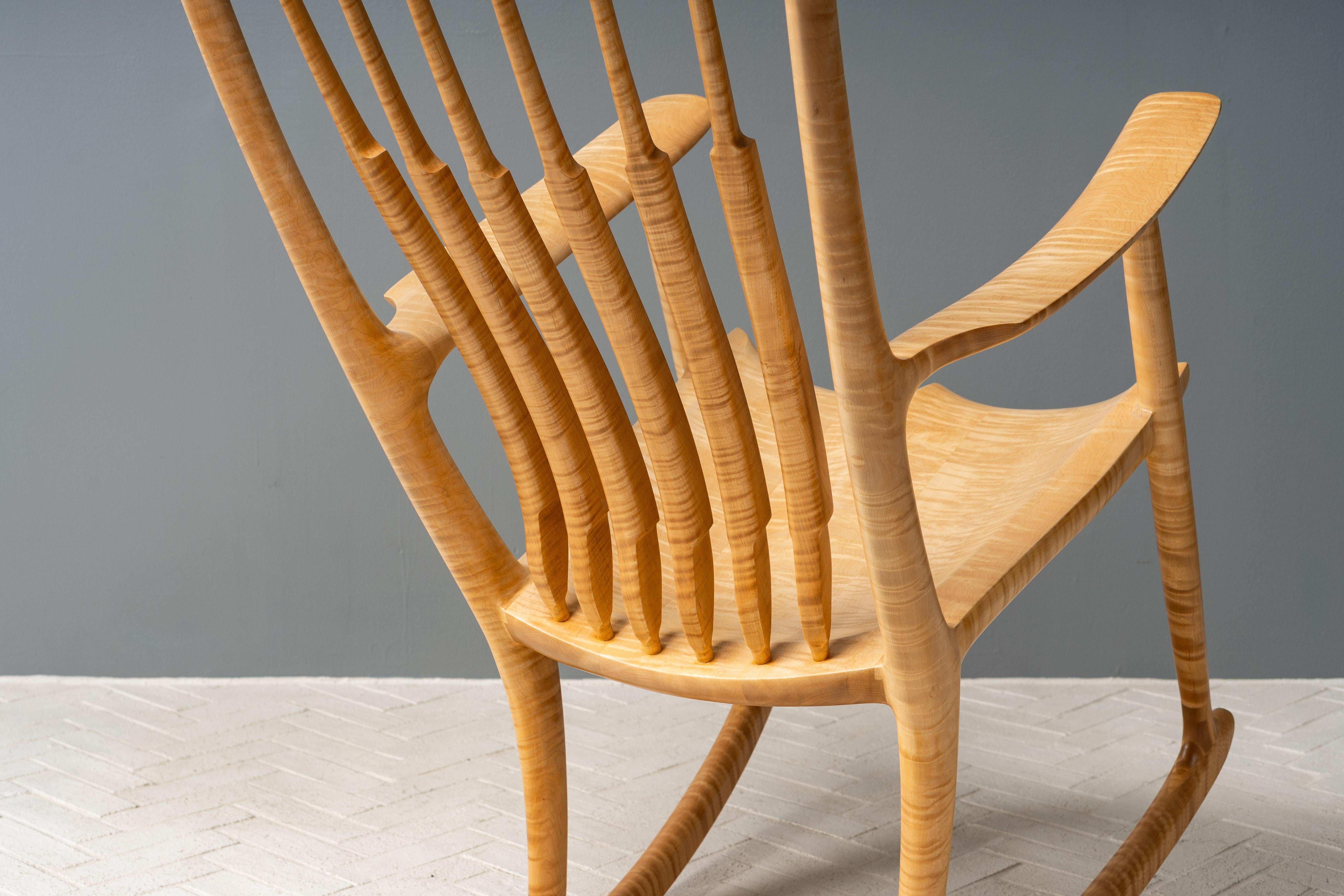 Mecedora de arce estilo tigre Sam Maloof en venta 11