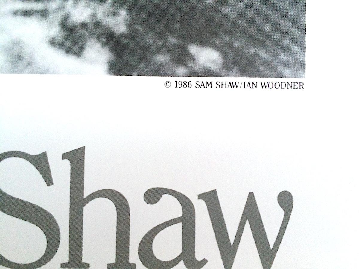 Sam Shaw THE JOY OF MARILYN 1986 Ausstellungsplakat Marilyn Monroe Weißer Badeanzug im Angebot 2