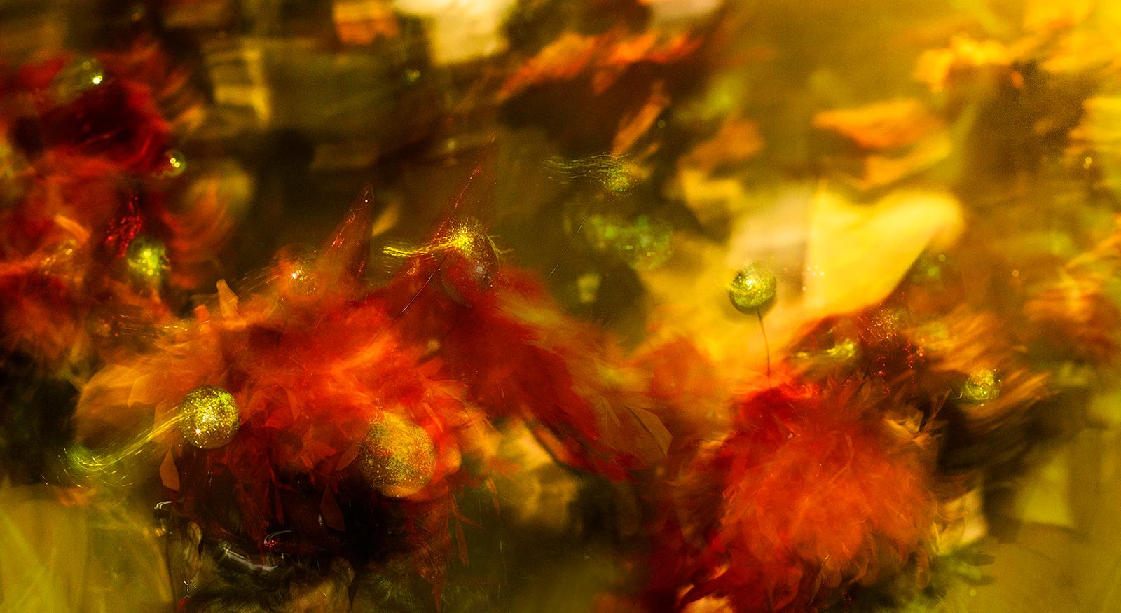 Carnaval - Grabado abstracto en pigmento, edición limitada y firmado en color, Contemporáneo - Photograph de Sam Thomas