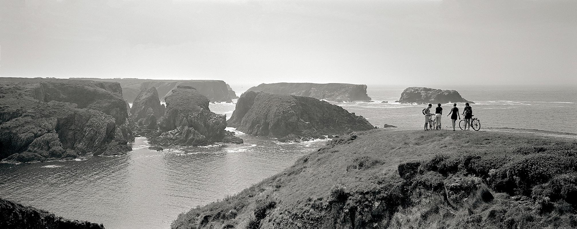 panorama black and white
