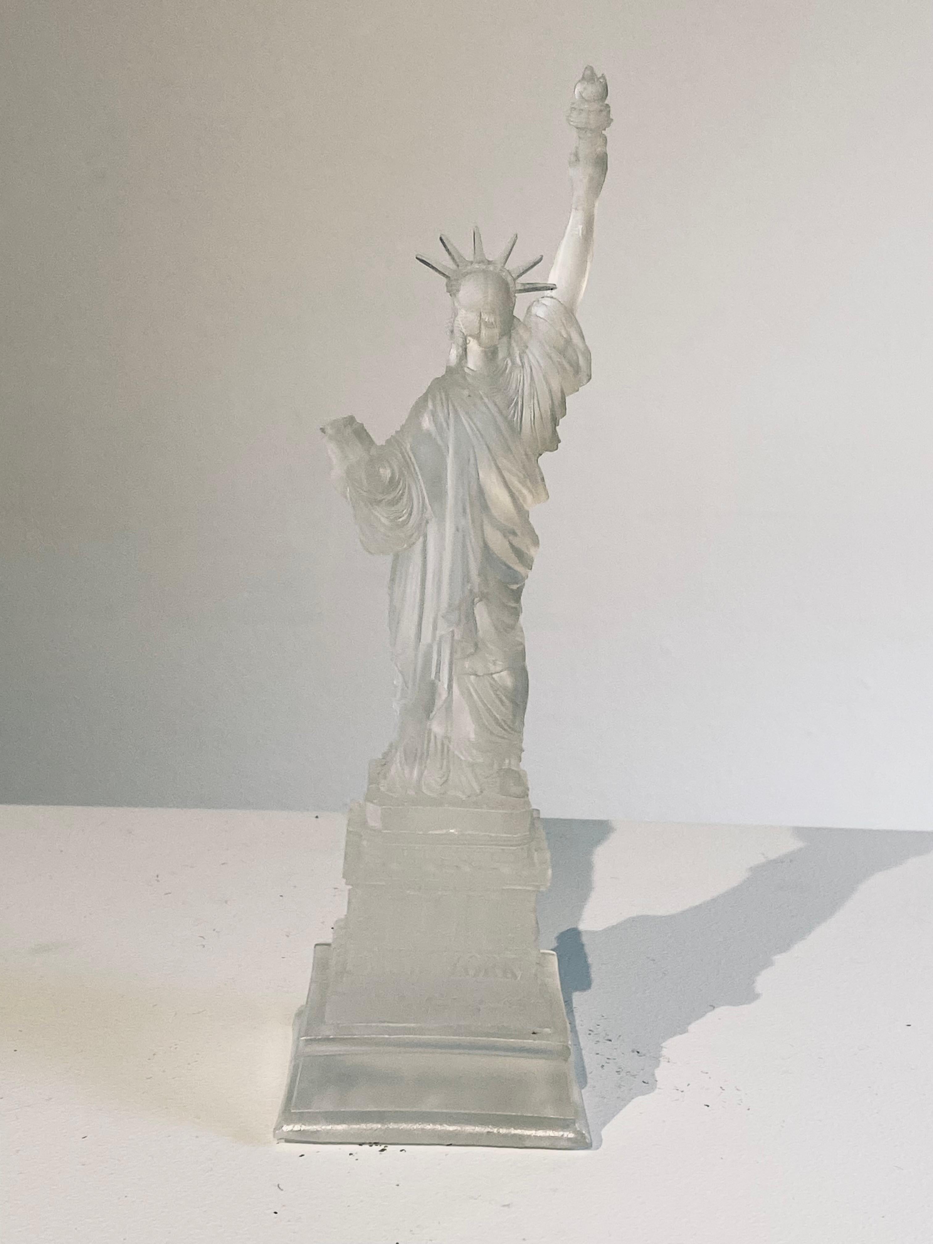 Sculpture en résine de la statue de la Liberté : « Lady Liberty » en vente 1