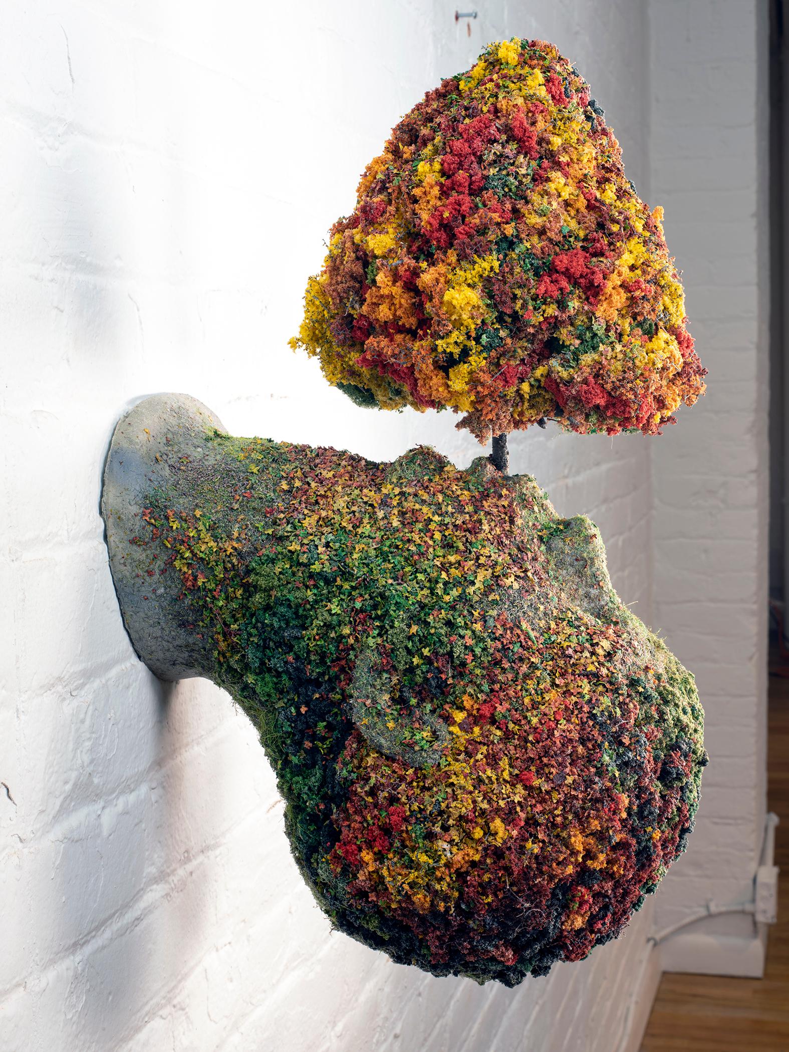 Scultura da parete: 'Self-Portrait settembre' - Sculpture di Sam Tufnell