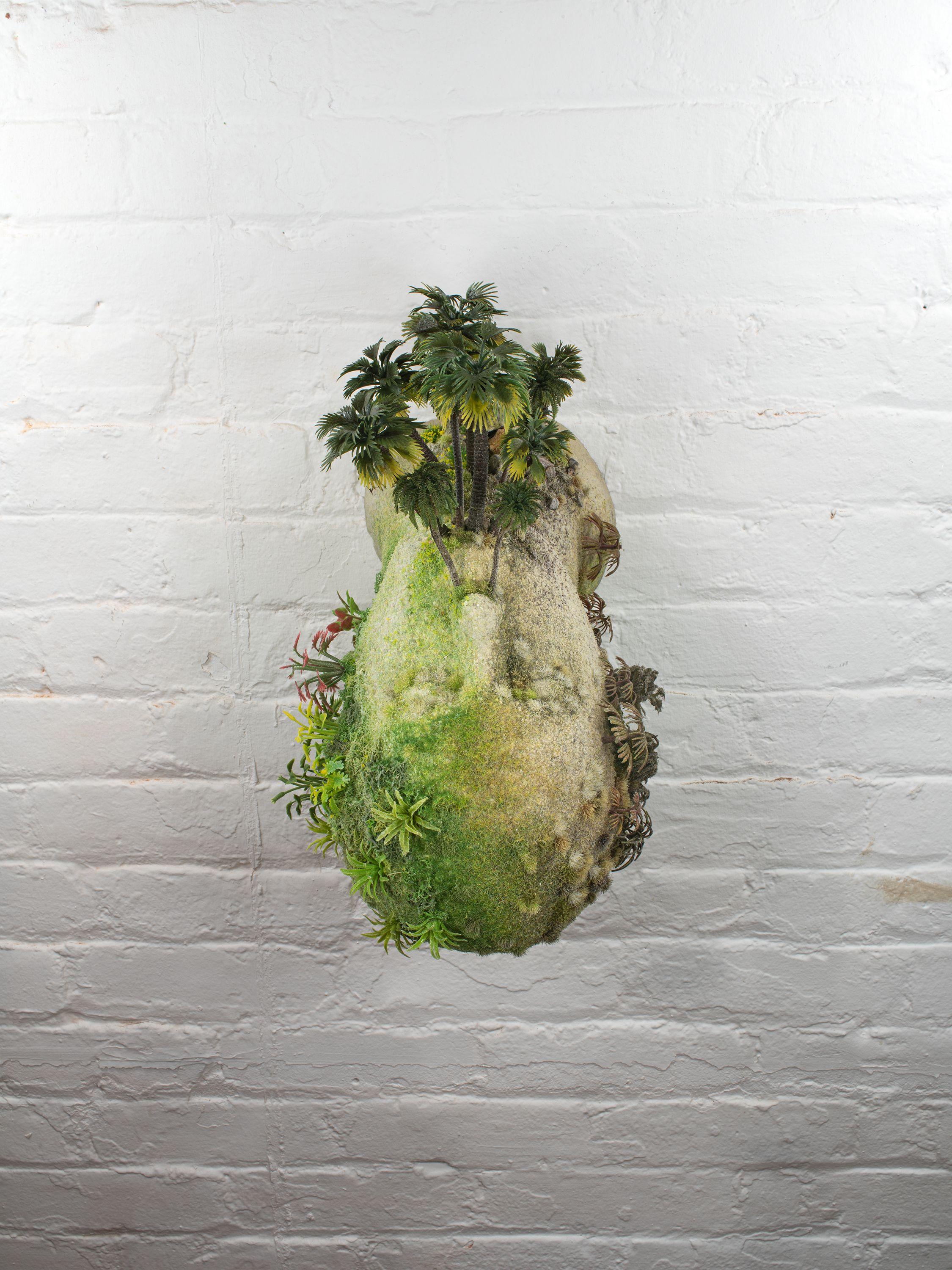 Escultura mural: 'Autorretrato Tropical' 1
